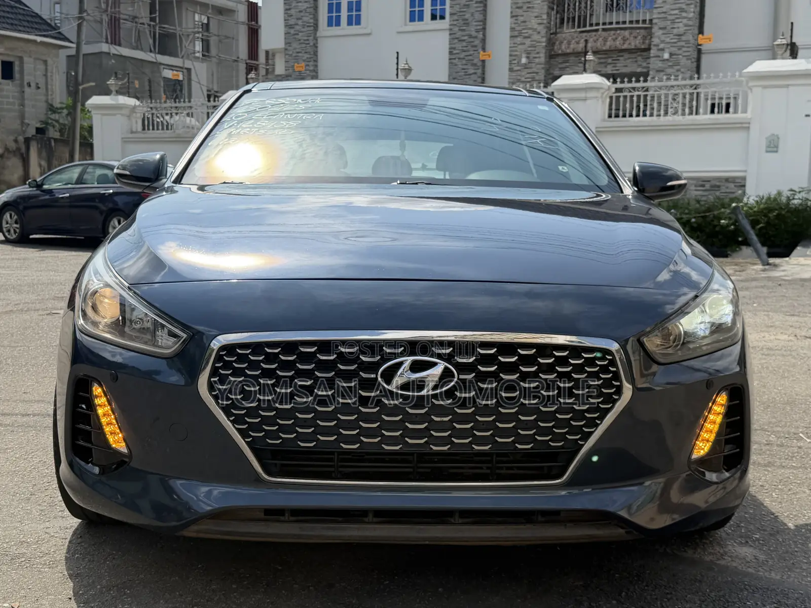 Hyundai Elantra Value Edition 2020 Blue