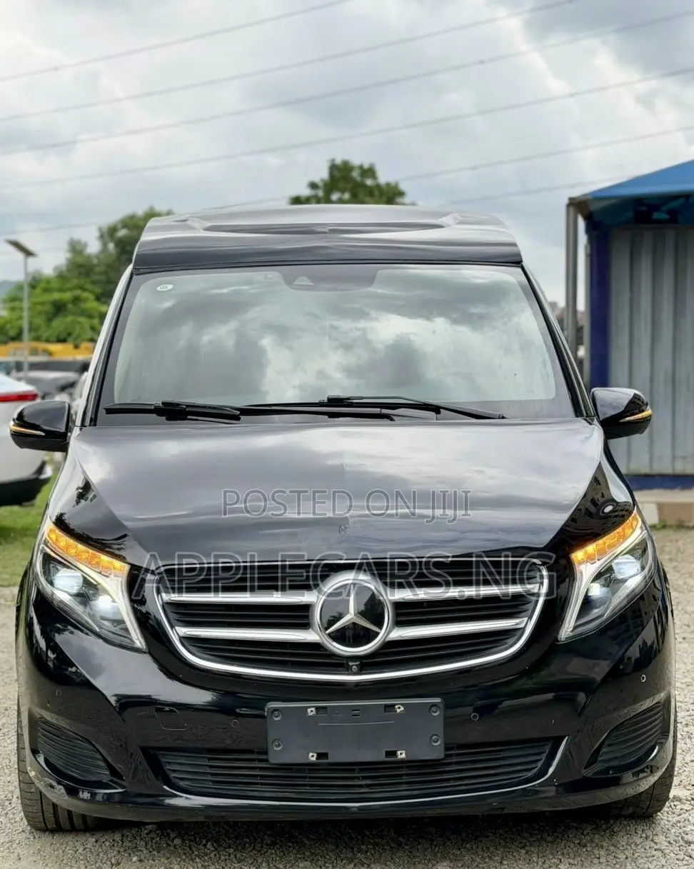 Mercedes-Benz Viano 2018 Black