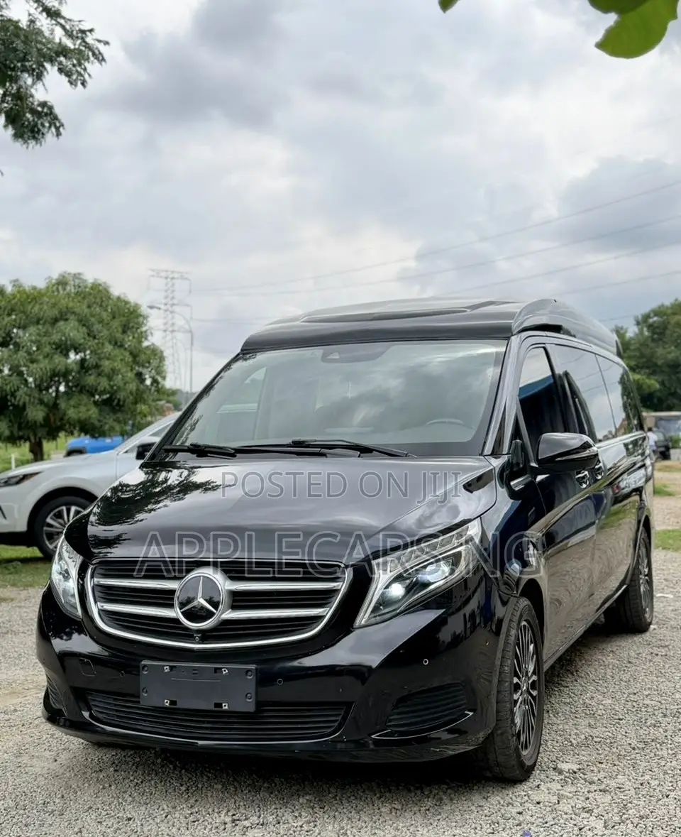 Mercedes-Benz Viano 2018 Black