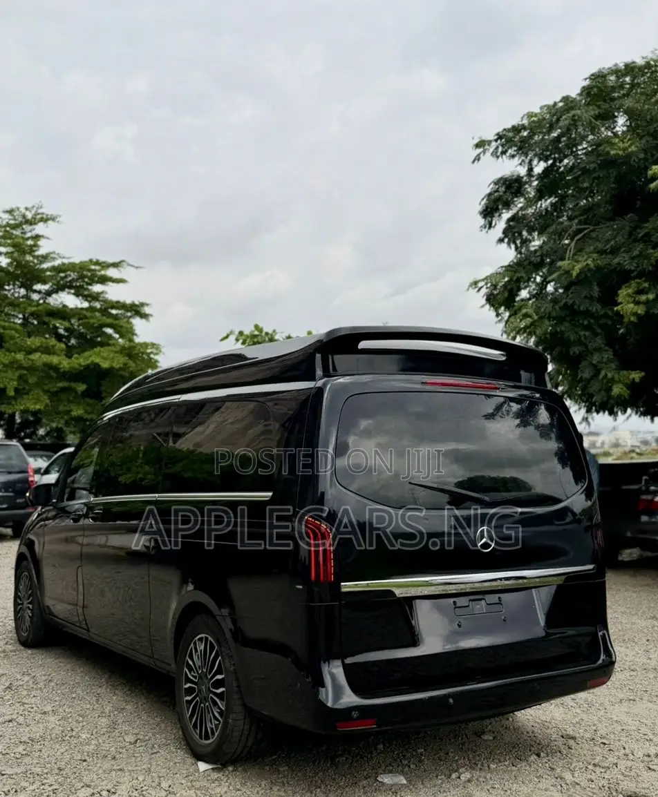 Mercedes-Benz Viano 2018 Black
