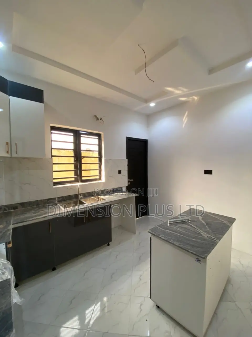 3bdrm Duplex in Sangotedo for sale