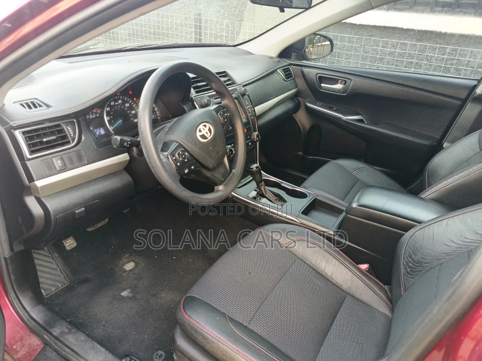 Toyota Camry 2016 Red