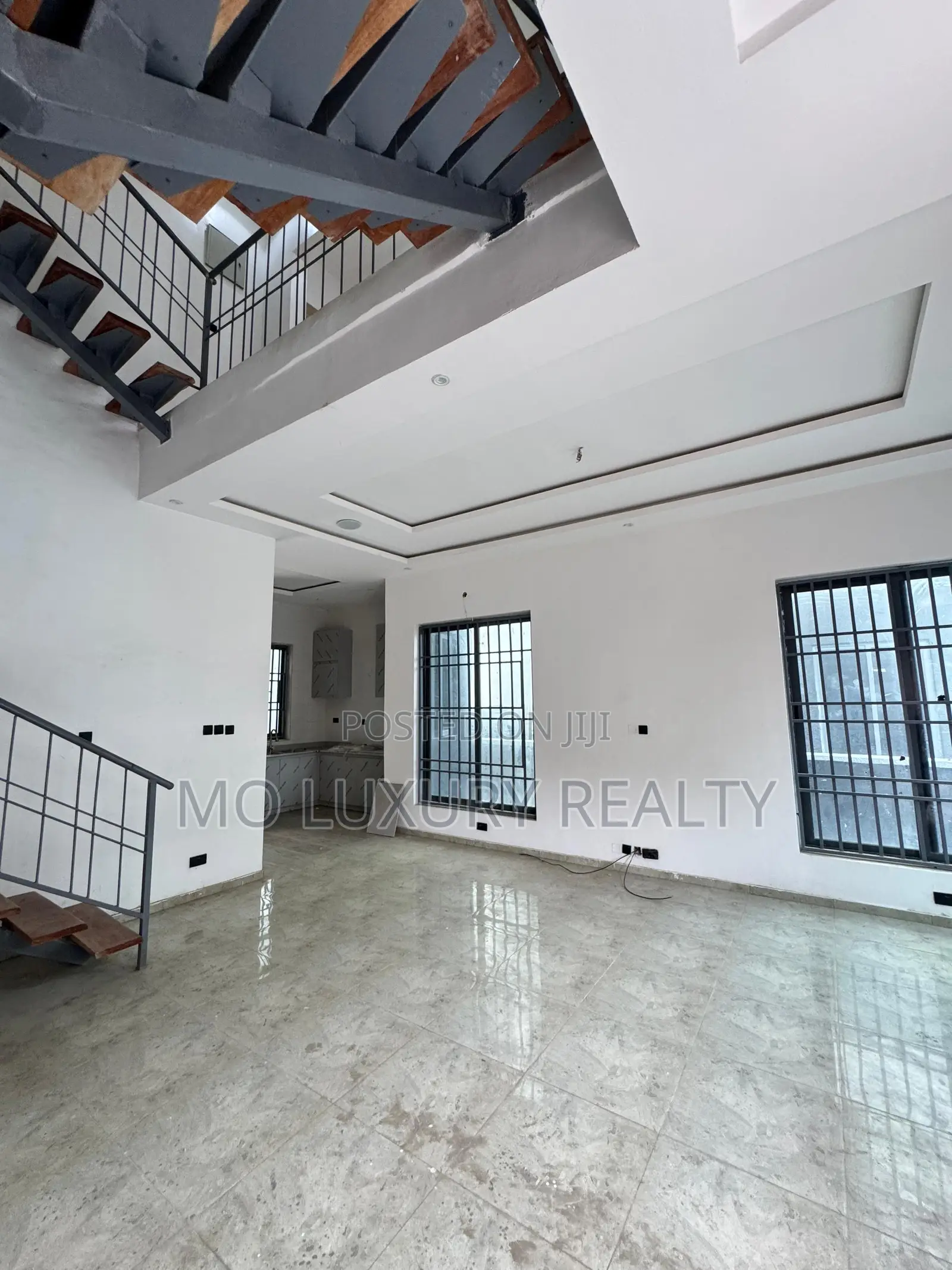 5bdrm Duplex in Ikate for sale