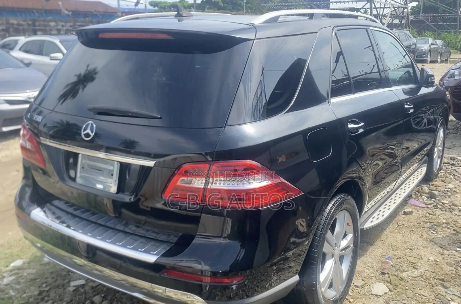 Mercedes-Benz M Class ML350 4dr SUV (3.5L 6cyl 7A) 2014 Black