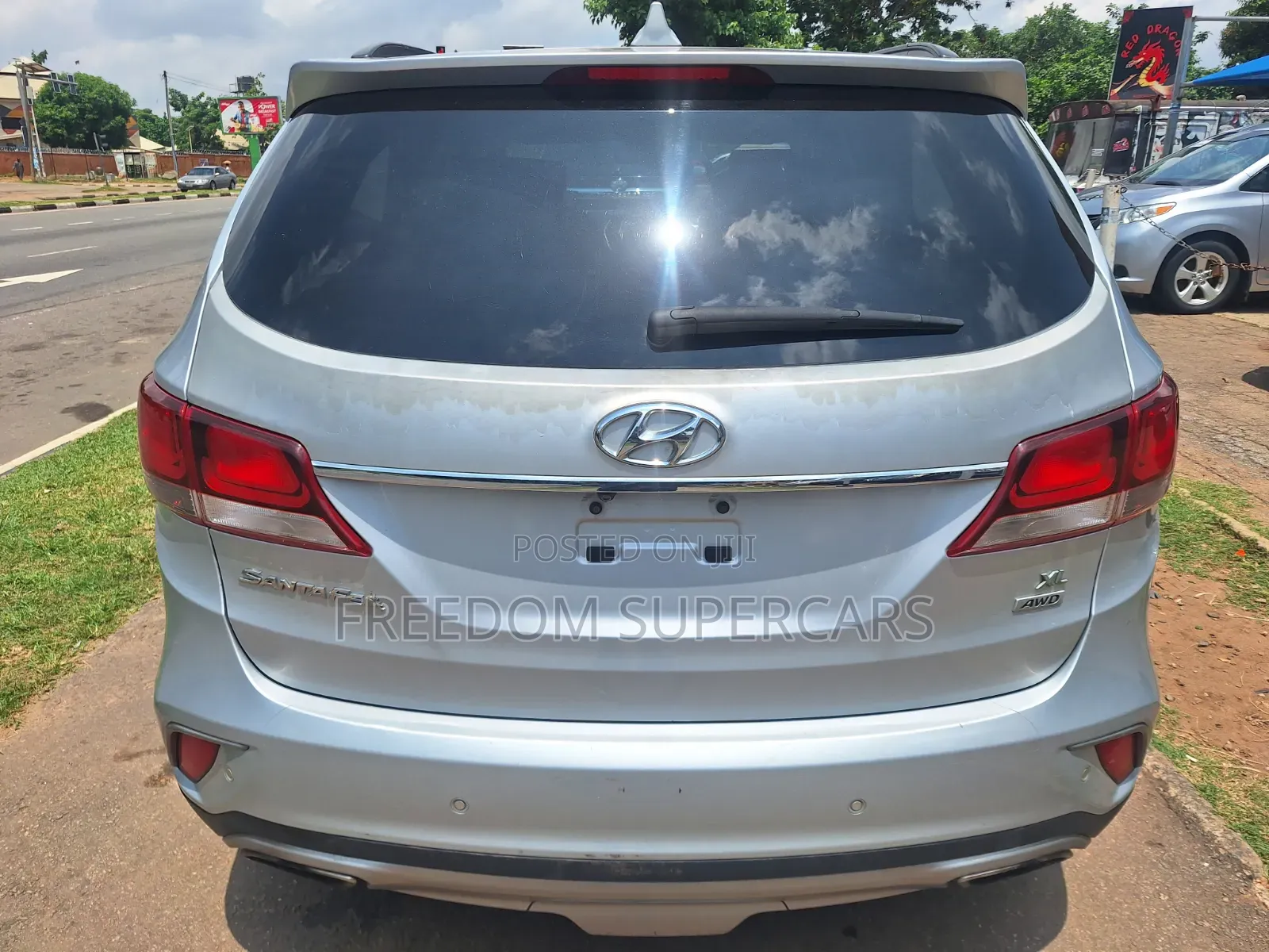 Hyundai Santa Fe 2017 Silver