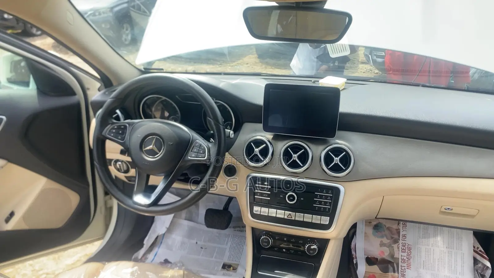 Mercedes-Benz GLA 250 2017 White