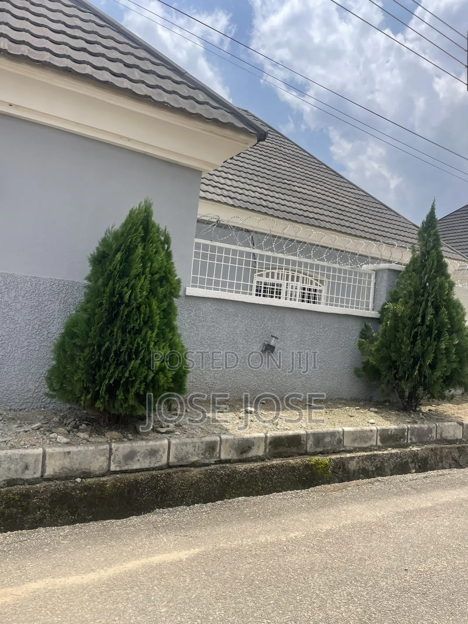 Furnished 3bdrm Bungalow in Efab Global Estate, for sale