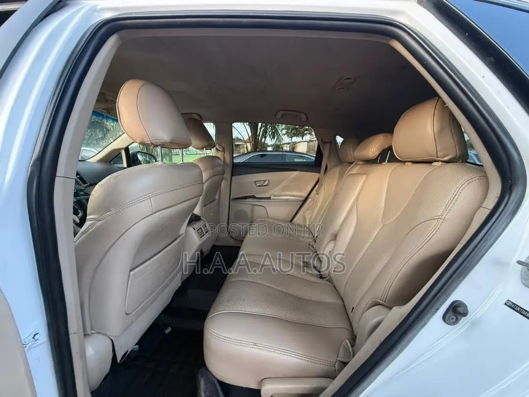 Toyota Venza V6 2010 White