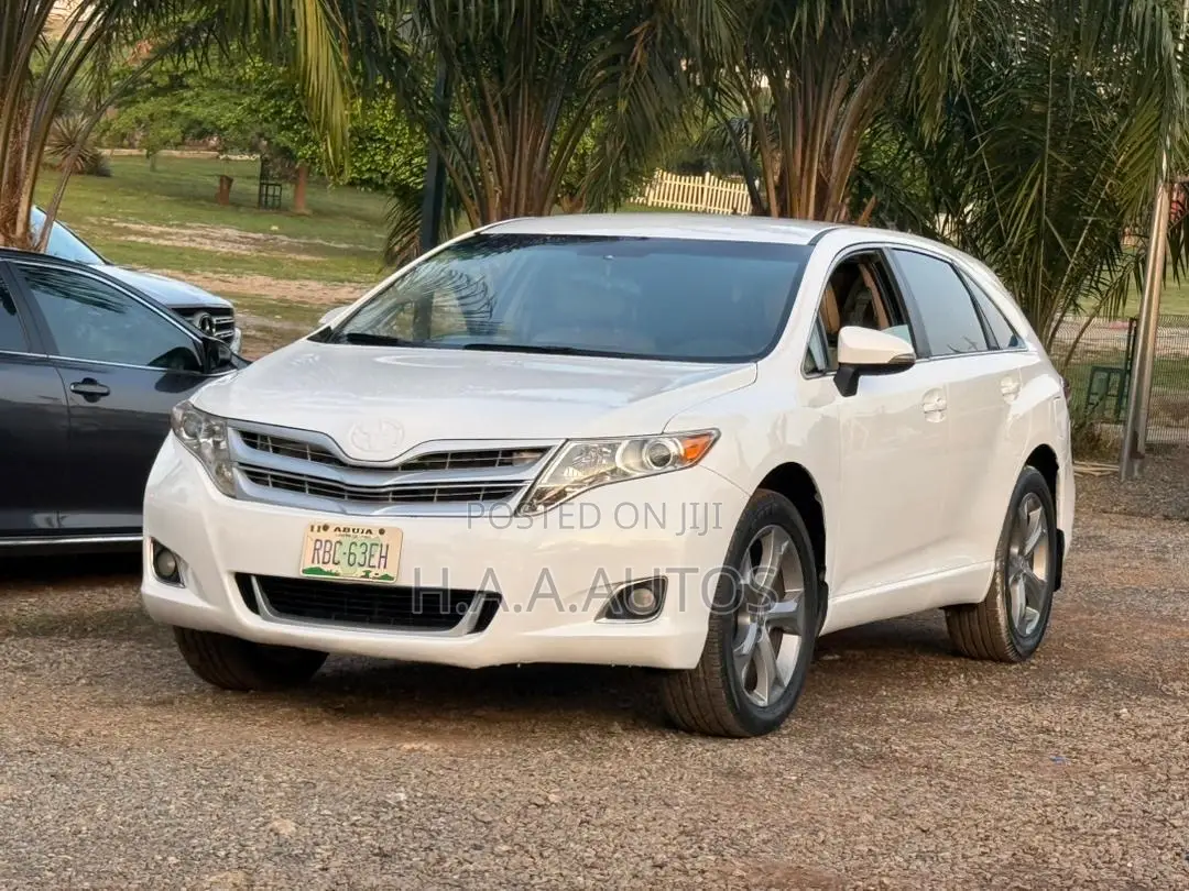Toyota Venza V6 2010 White
