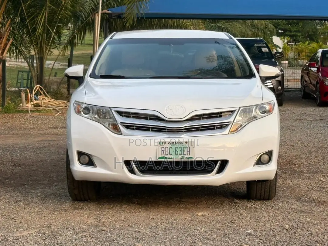 Toyota Venza V6 2010 White