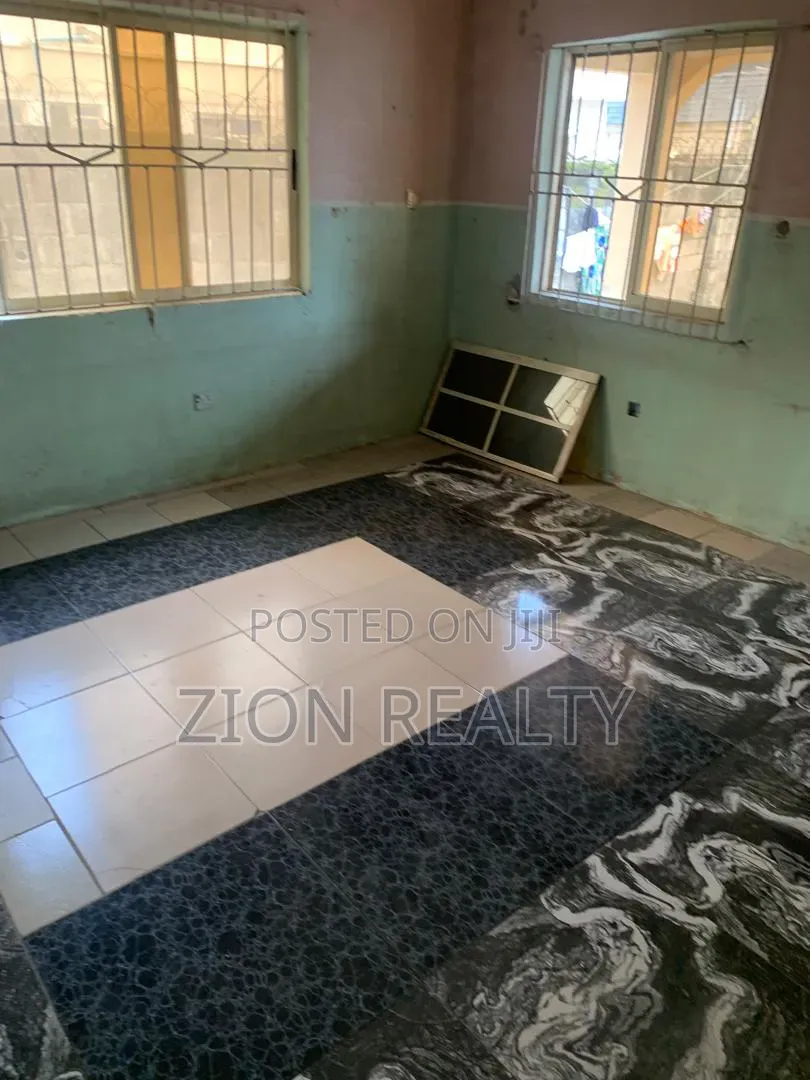 Mini Flat in New Road, Awoyaya for rent