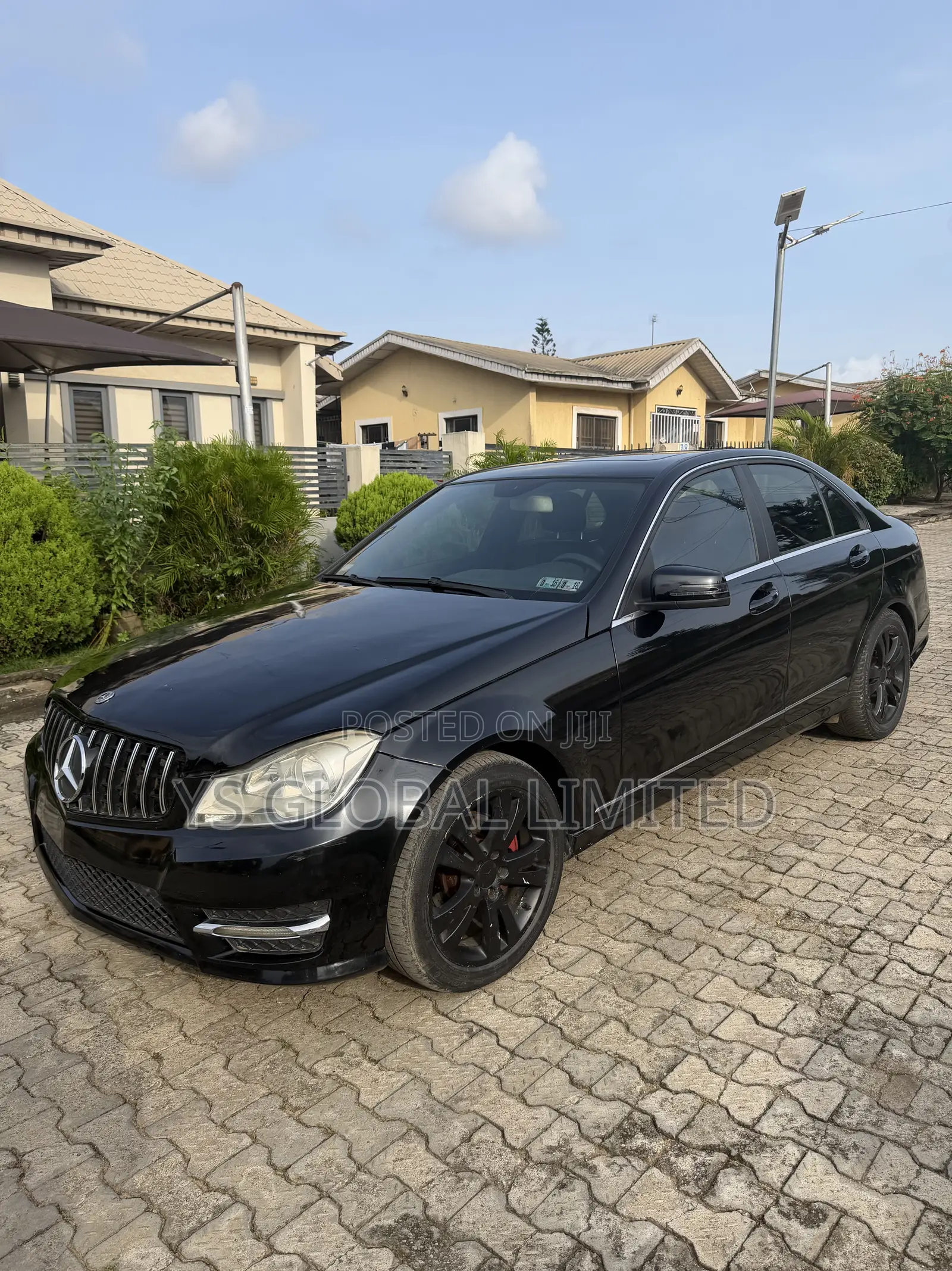 Mercedes-Benz C300 2008 Black