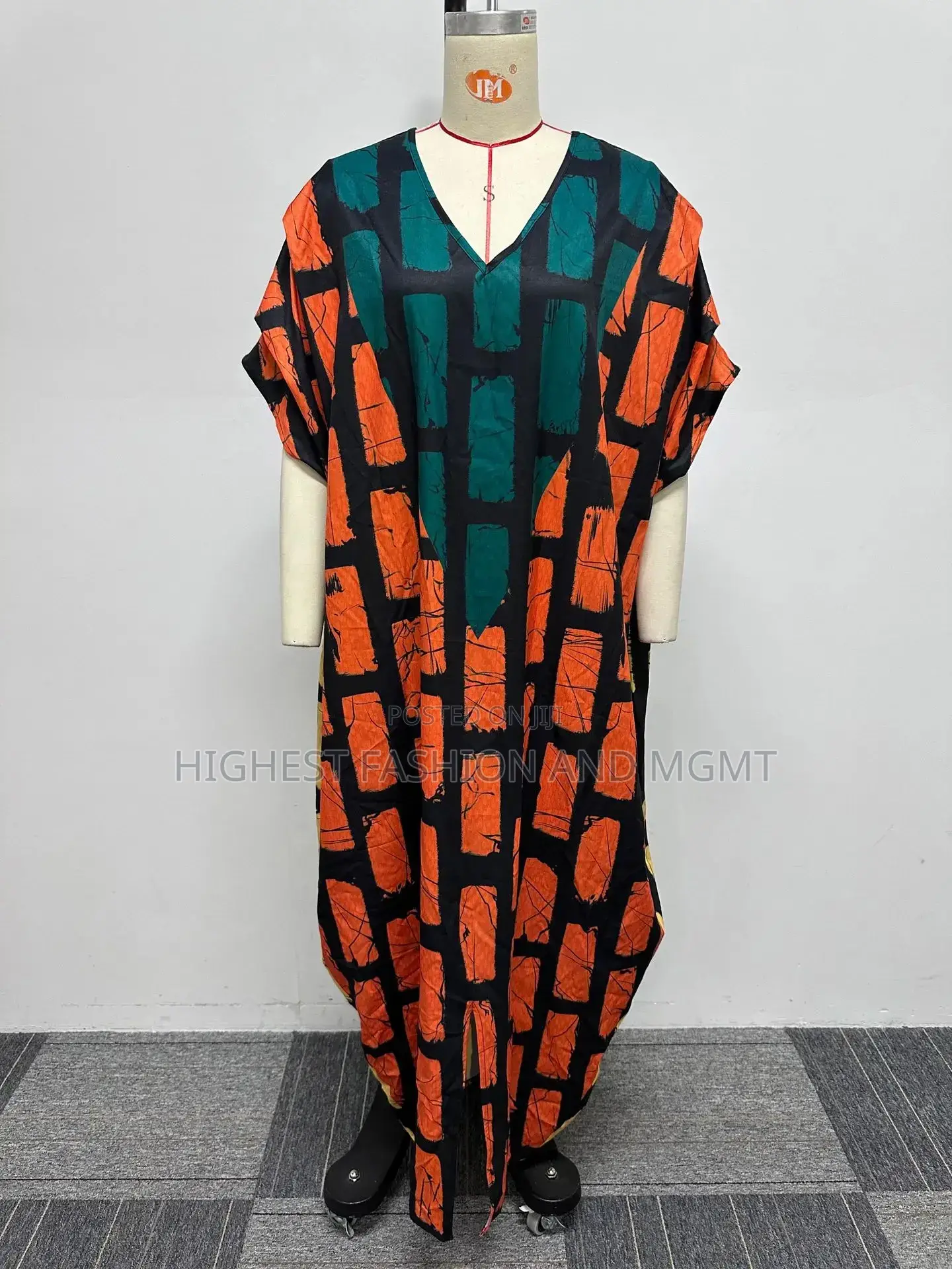 Short Sleeve v-Neck Boubou Dress