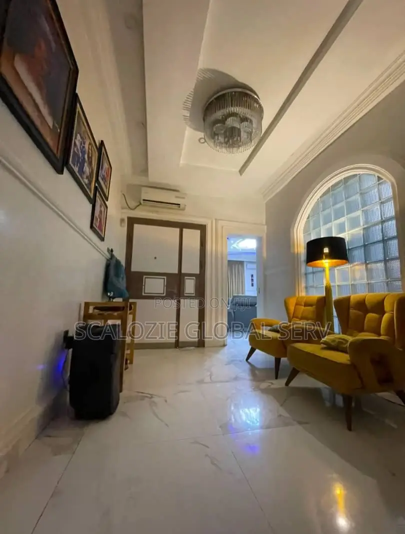 6bdrm Duplex in Peter Odili Port for sale