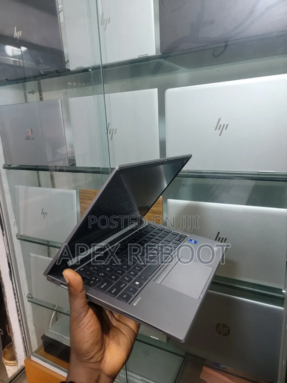 Laptop HP ZBook Firefly G8 16GB Intel Core i7 SSD 512GB