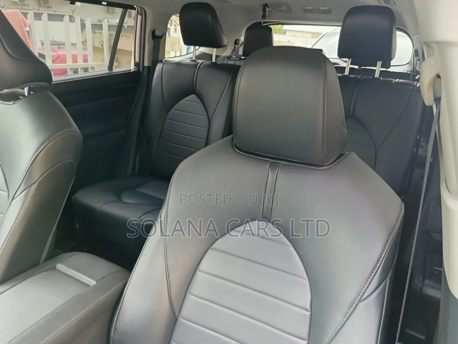 Toyota Highlander 2021 Silver