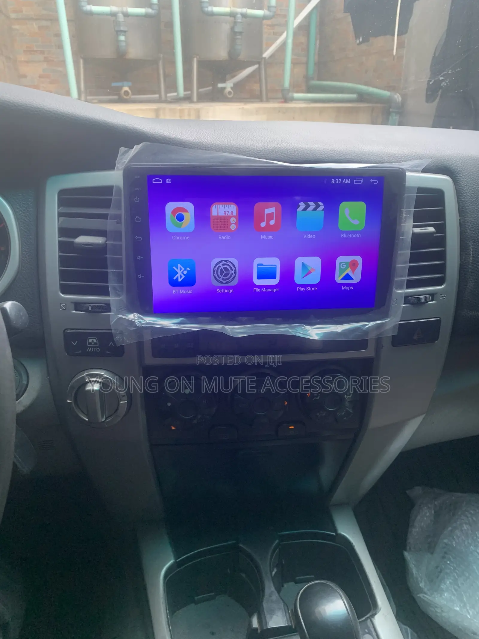 2002-2009 Toyota 4runner Android Navigation + Reverse Camera