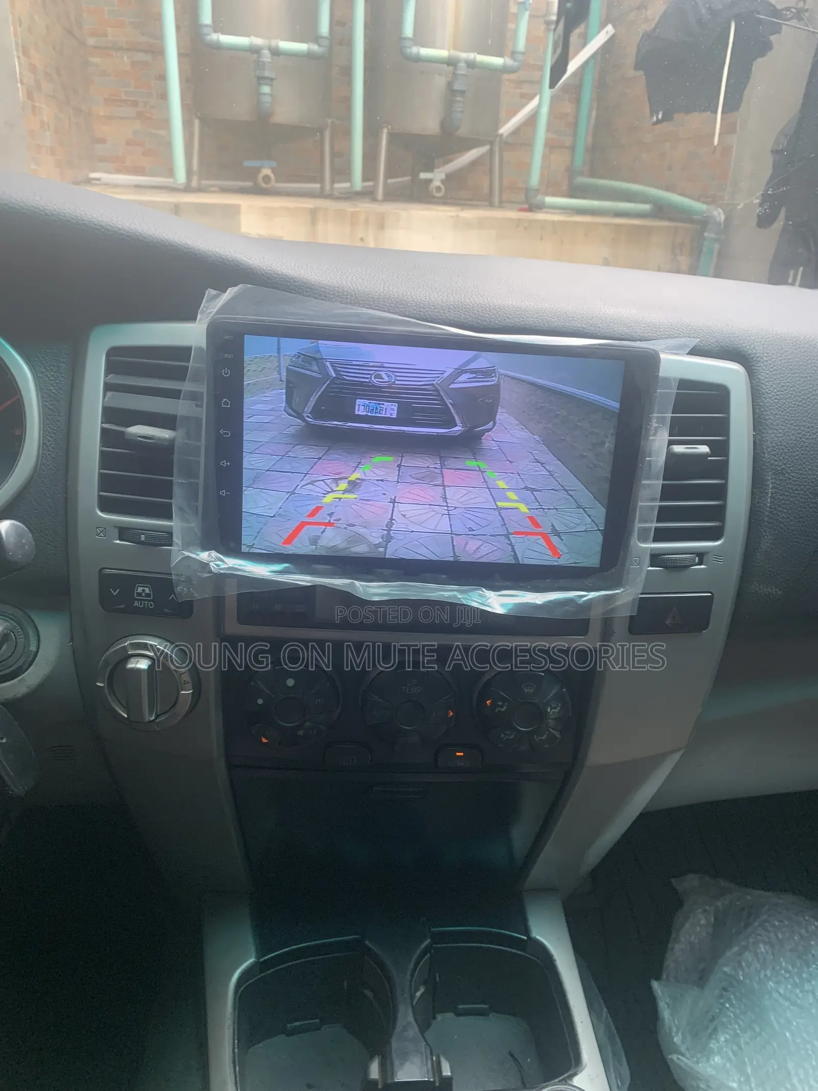 2002-2009 Toyota 4runner Android Navigation + Reverse Camera
