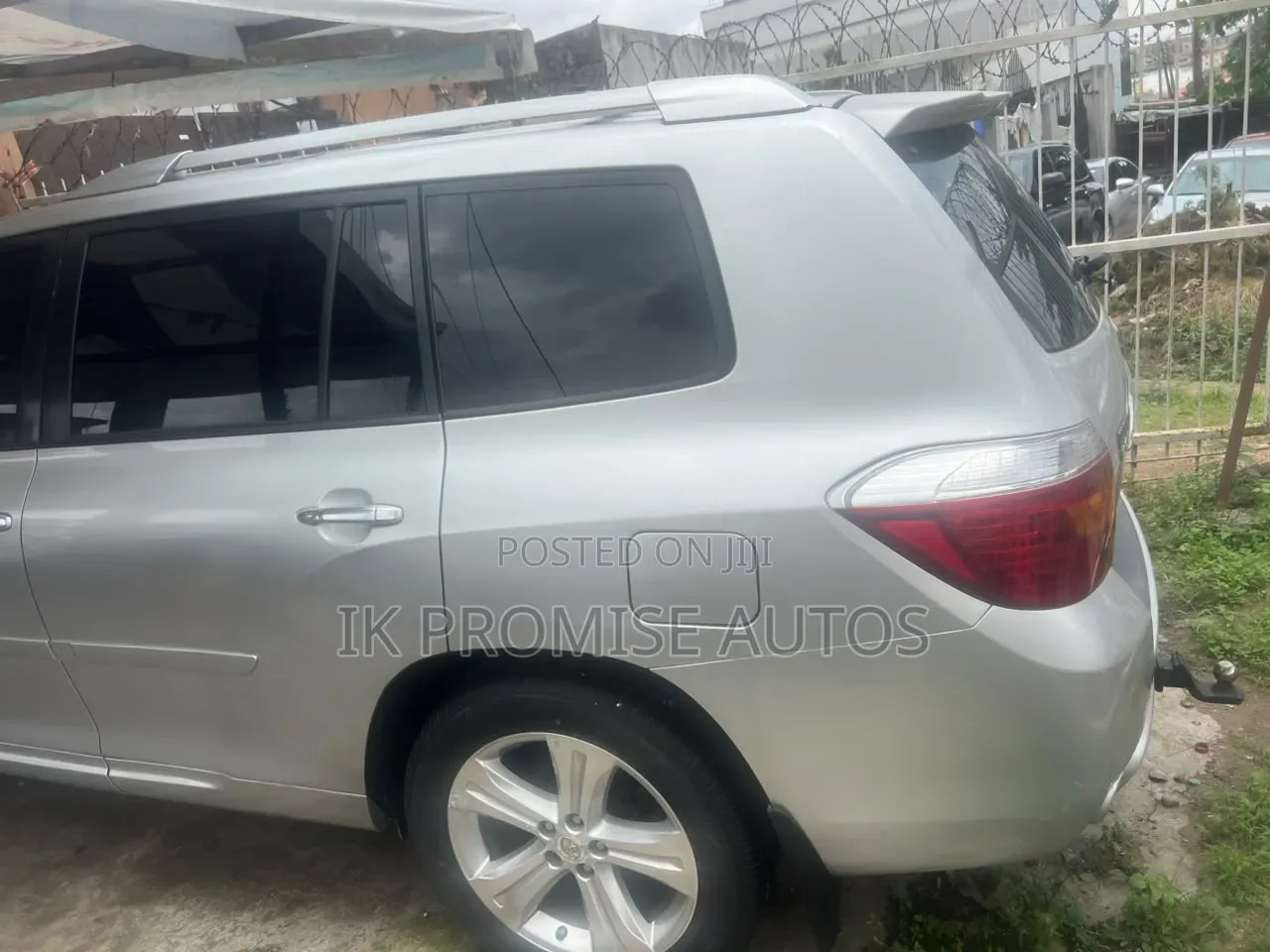 Toyota Highlander 2010 Silver