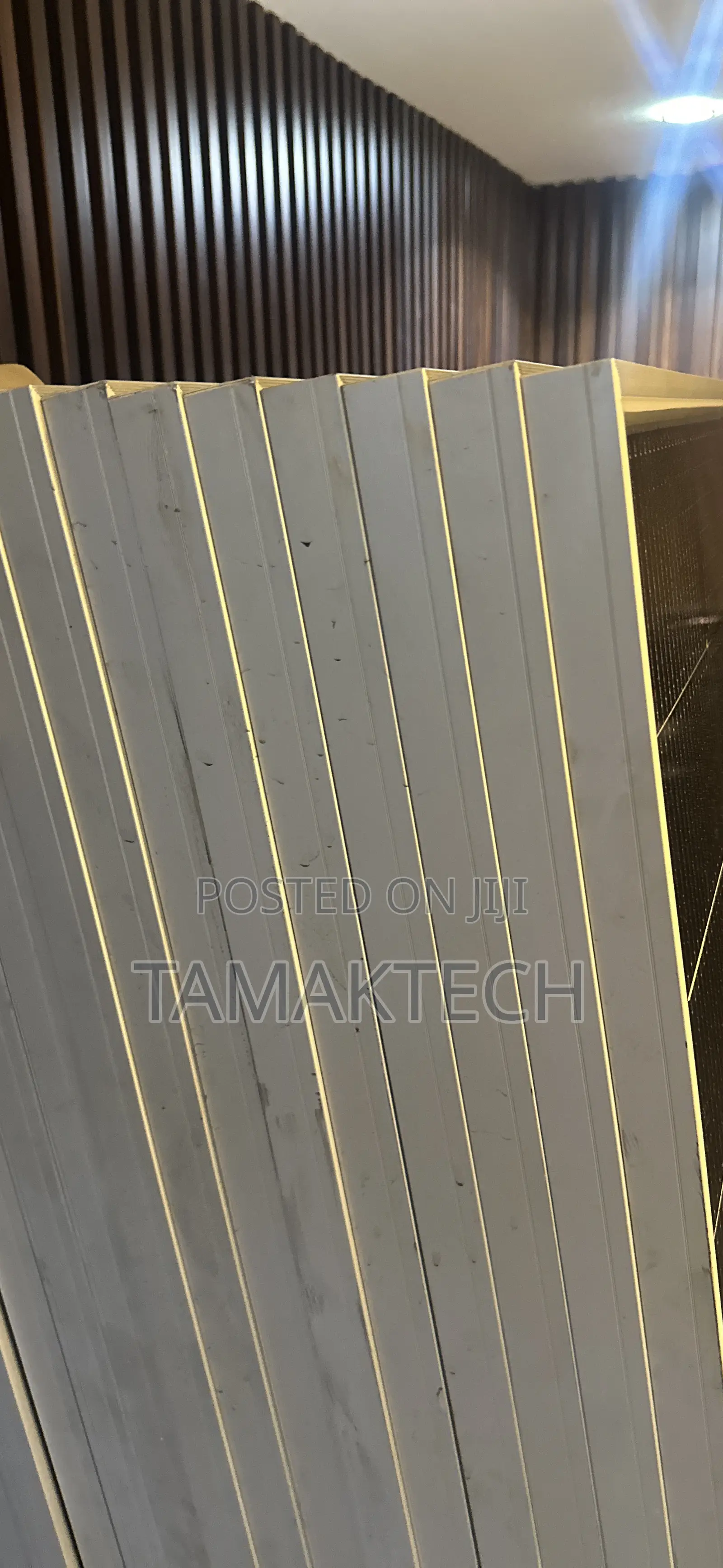 Jinko 625w Bifacial Solar Panels: Grade A