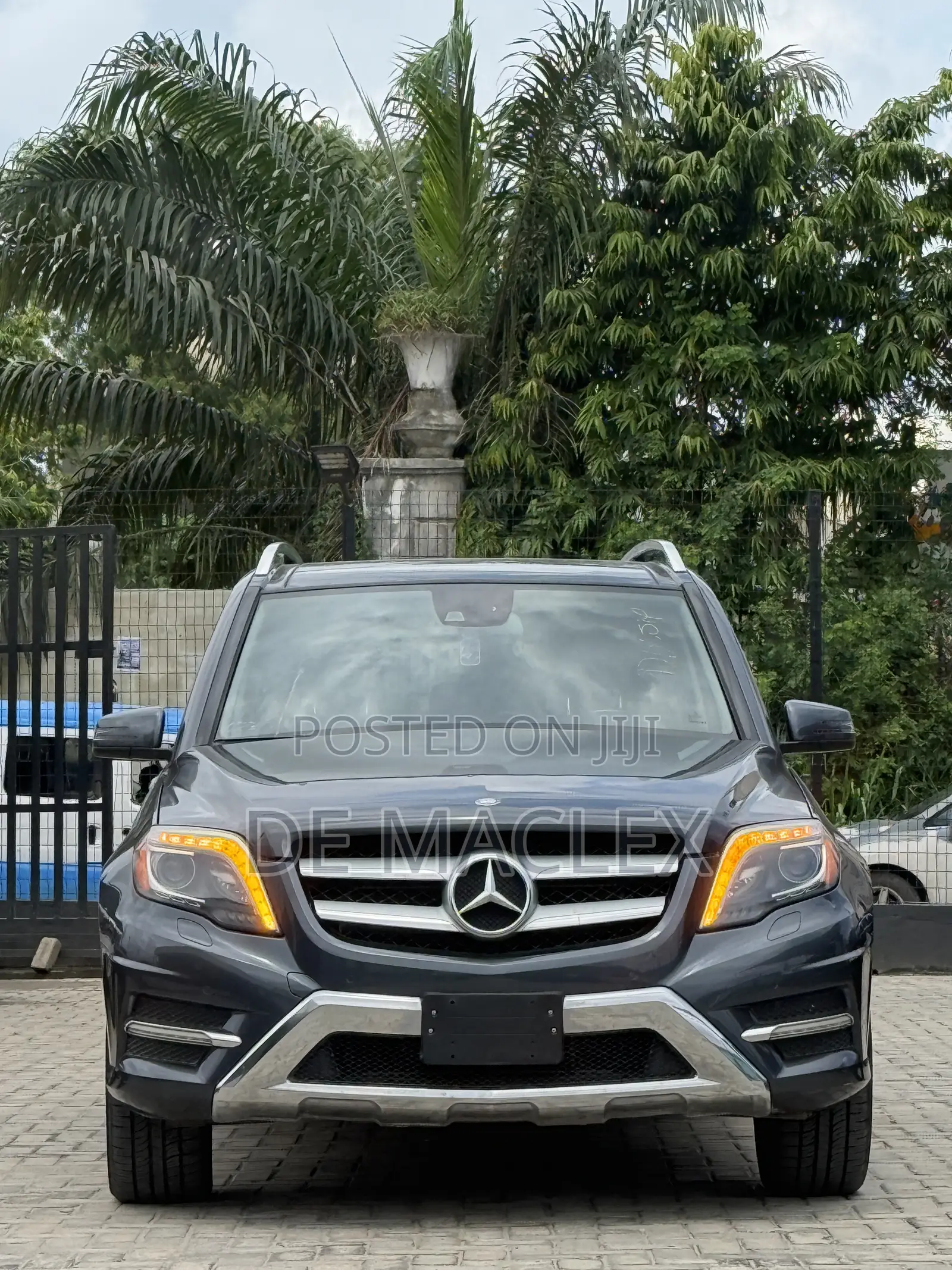Mercedes-Benz GLK-Class 350 4MATIC 2013 Gray