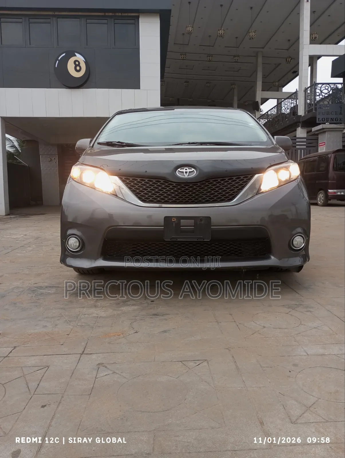 Toyota Sienna 2013 Gray