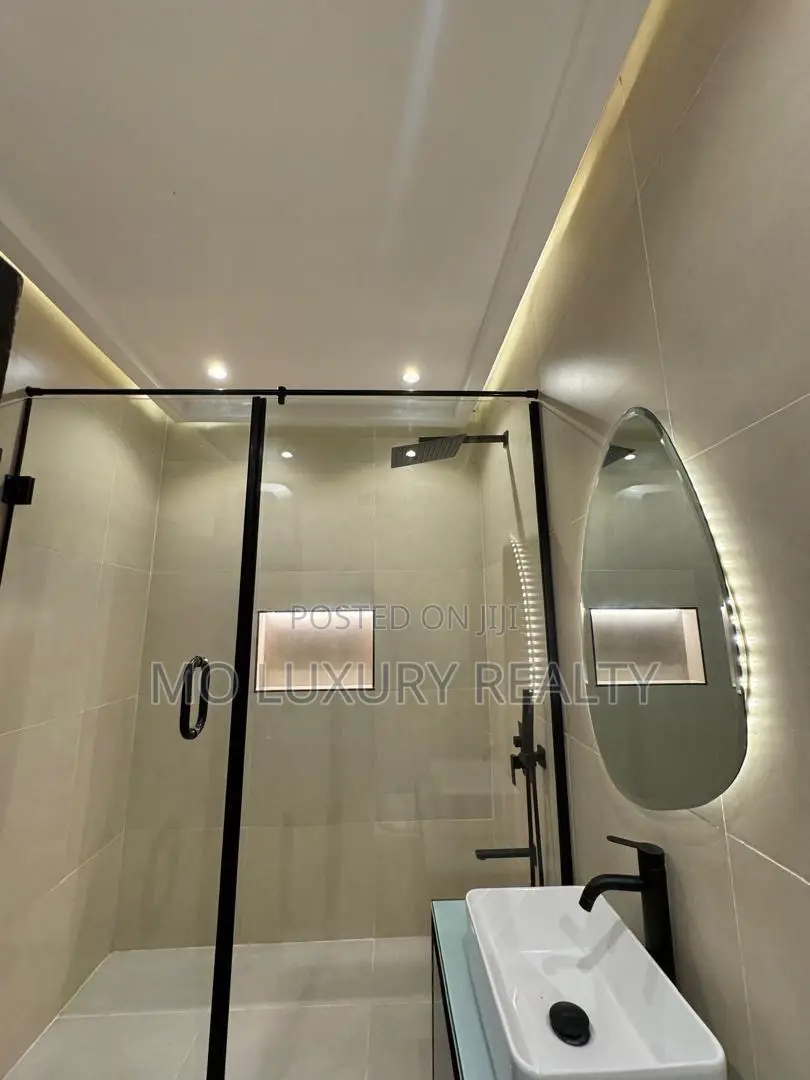 Furnished 3bdrm Apartment in Banana Island for rent