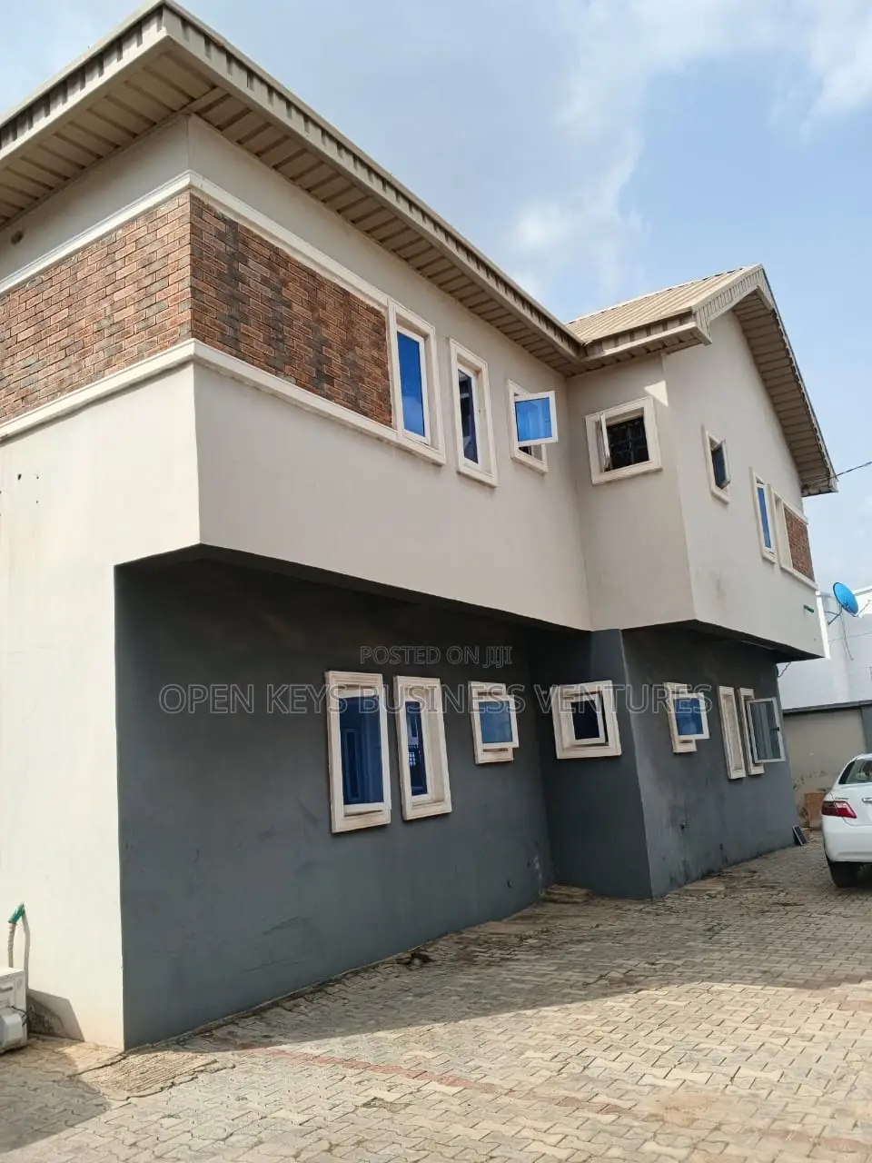Furnished 2bdrm Block of Flats in Olude, Oluyole for sale