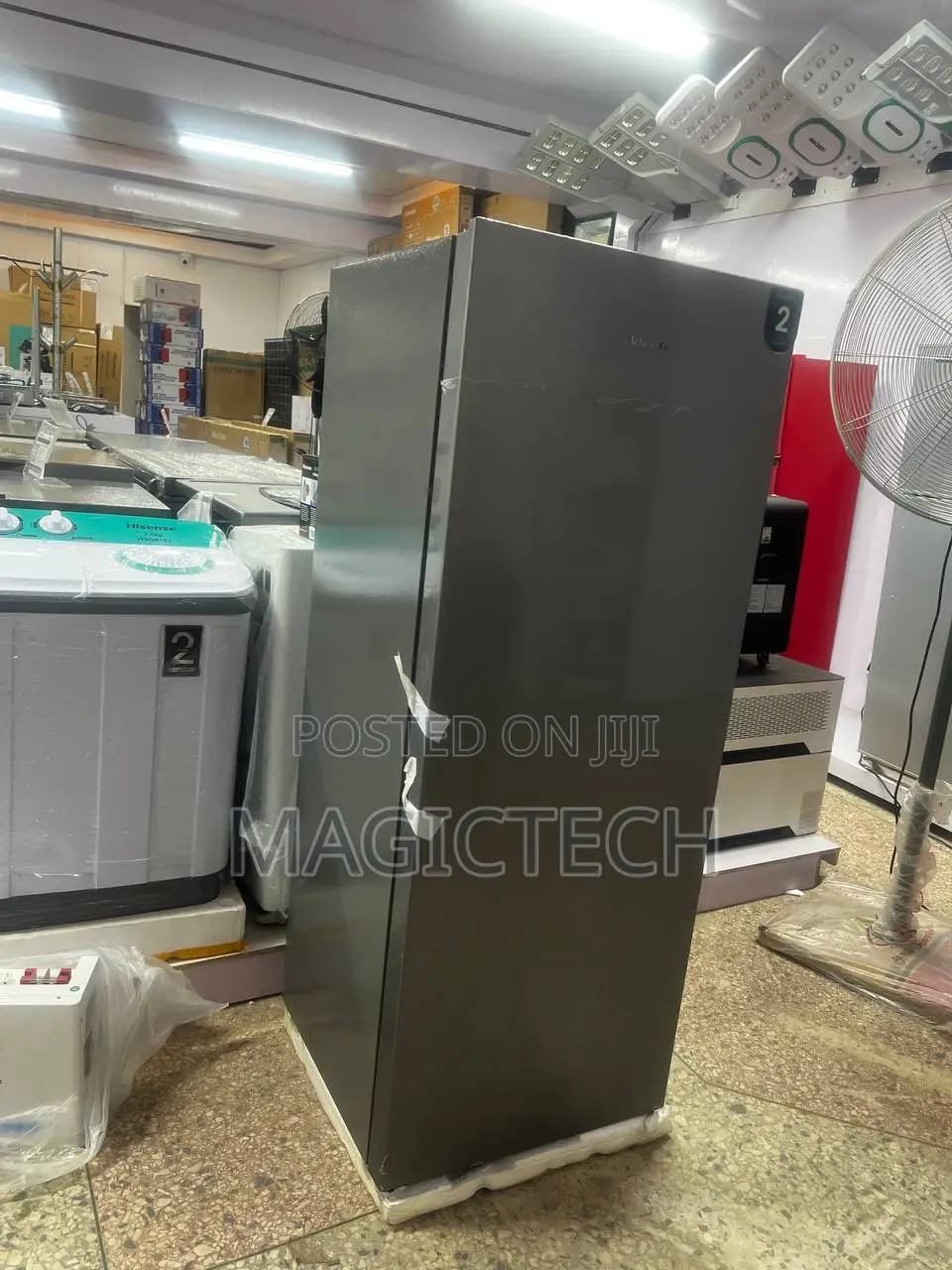 6 Layers 190l Hisense Fridge