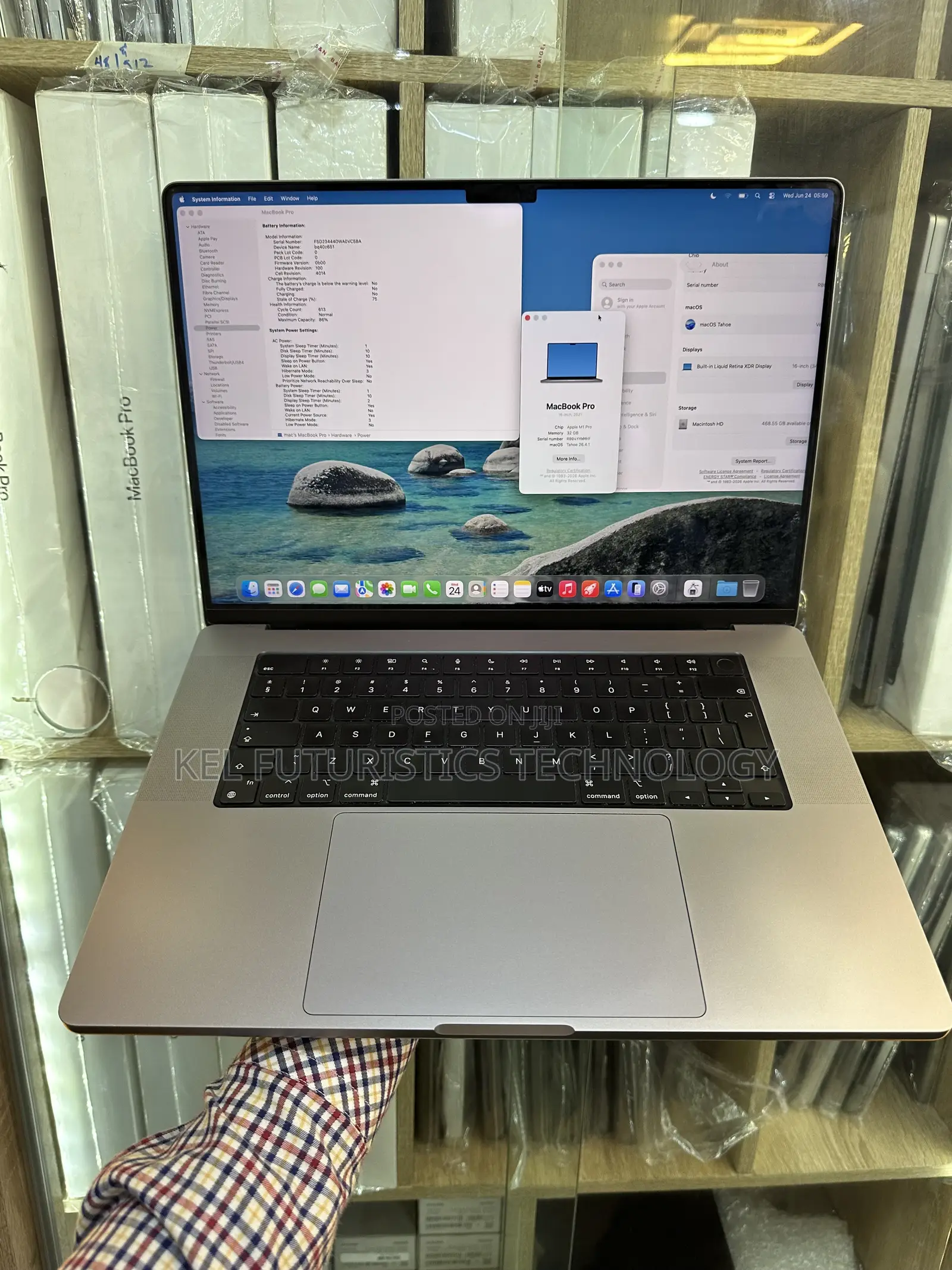 Laptop Apple MacBook Pro 2021 M1 32GB Apple M1 Pro SSD 512GB