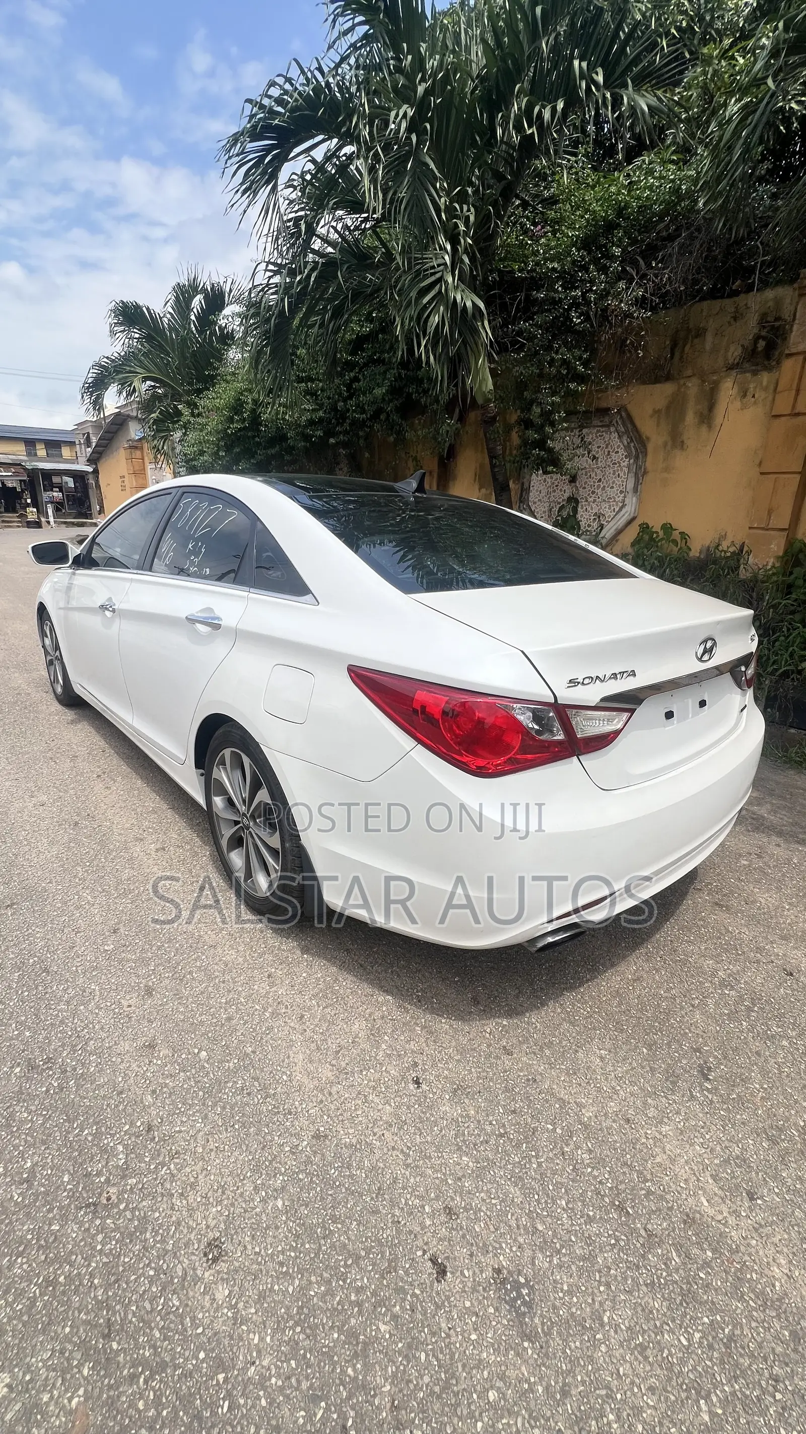 Hyundai Sonata Limited 2.0T Sedan (2.0L 4cyl 6A) 2013 White