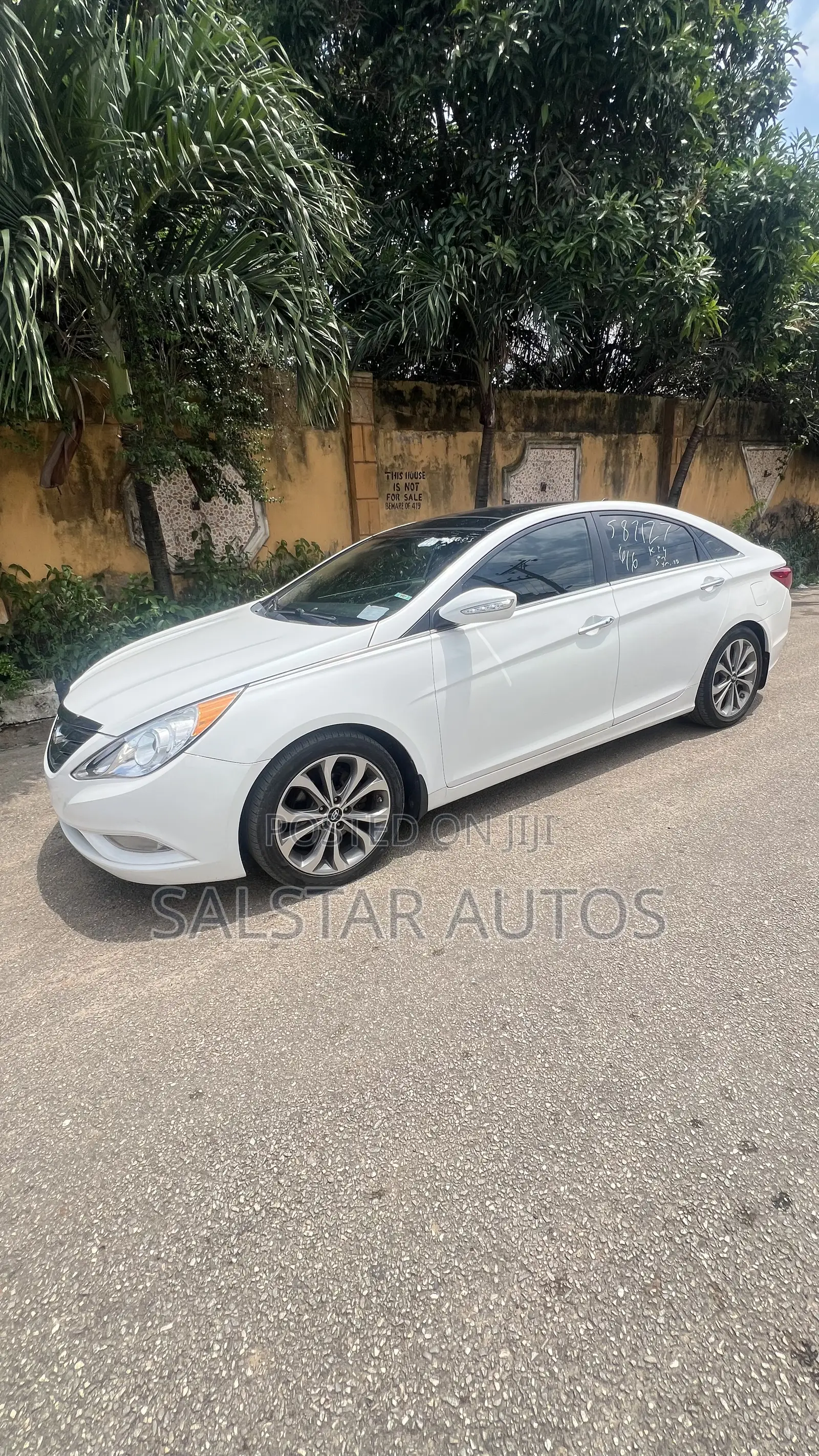 Hyundai Sonata Limited 2.0T Sedan (2.0L 4cyl 6A) 2013 White