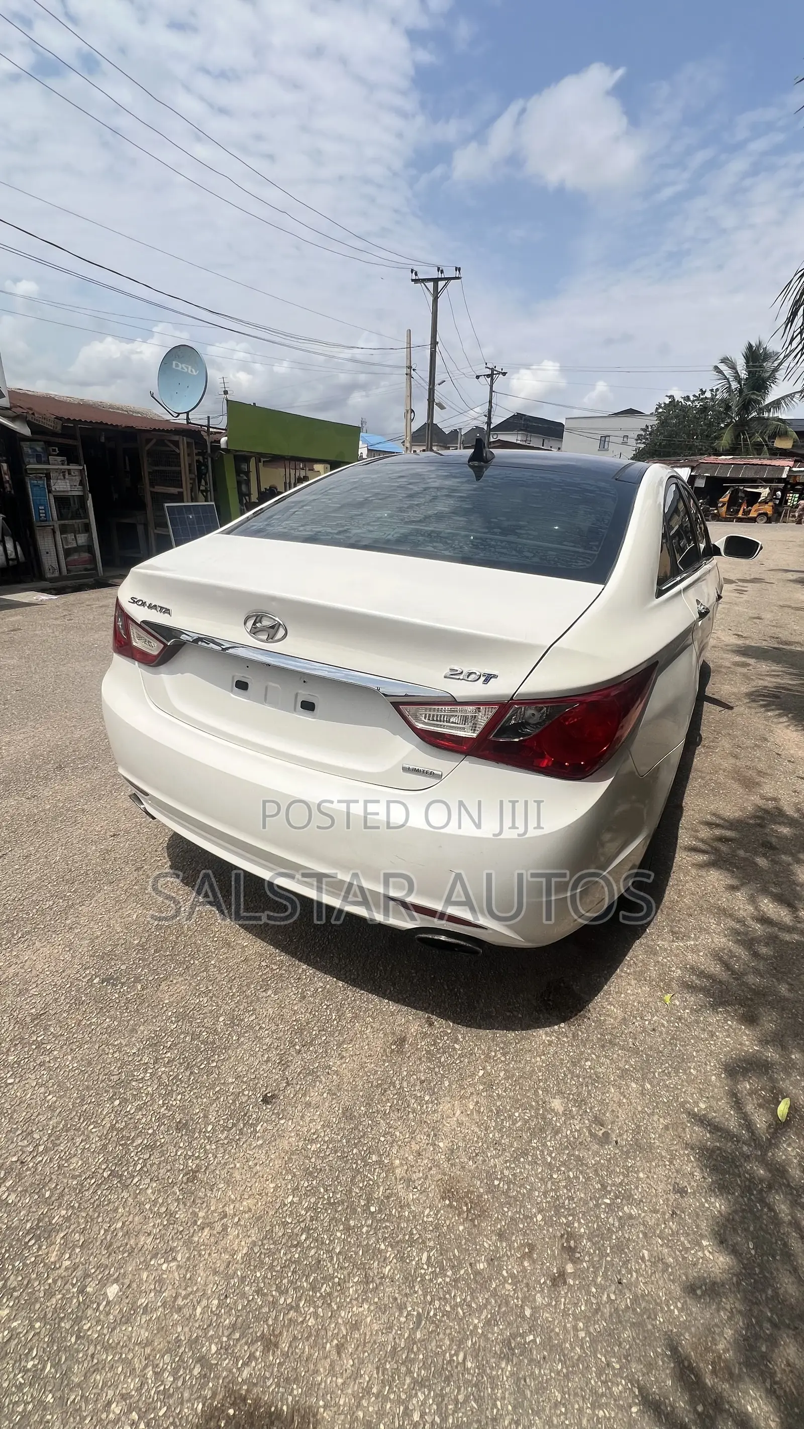 Hyundai Sonata Limited 2.0T Sedan (2.0L 4cyl 6A) 2013 White