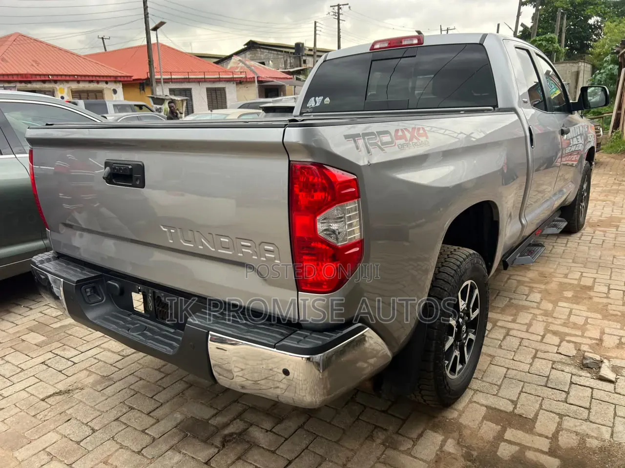 Toyota Tundra 2015 Silver