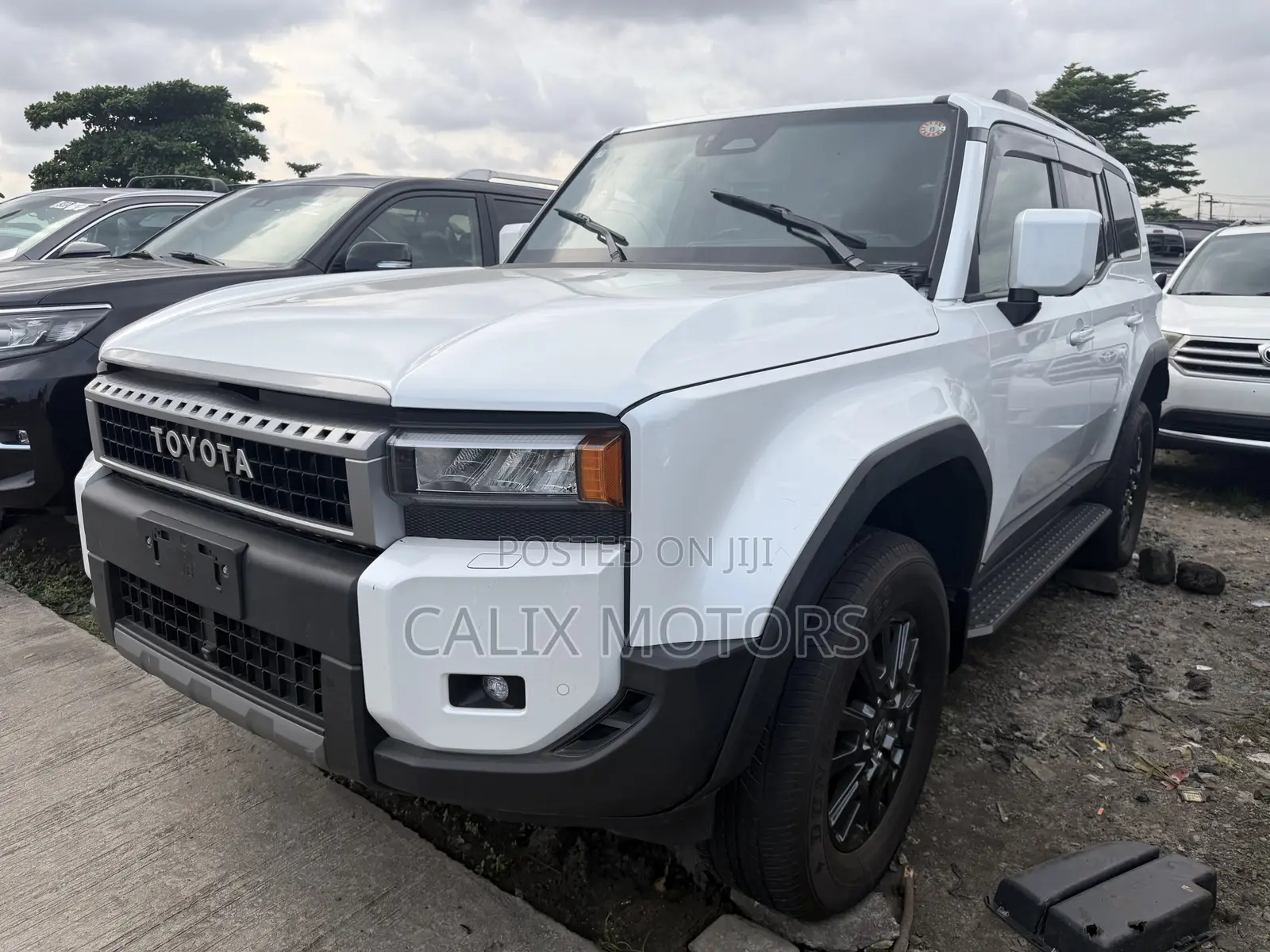 Toyota Land Cruiser 2025 White
