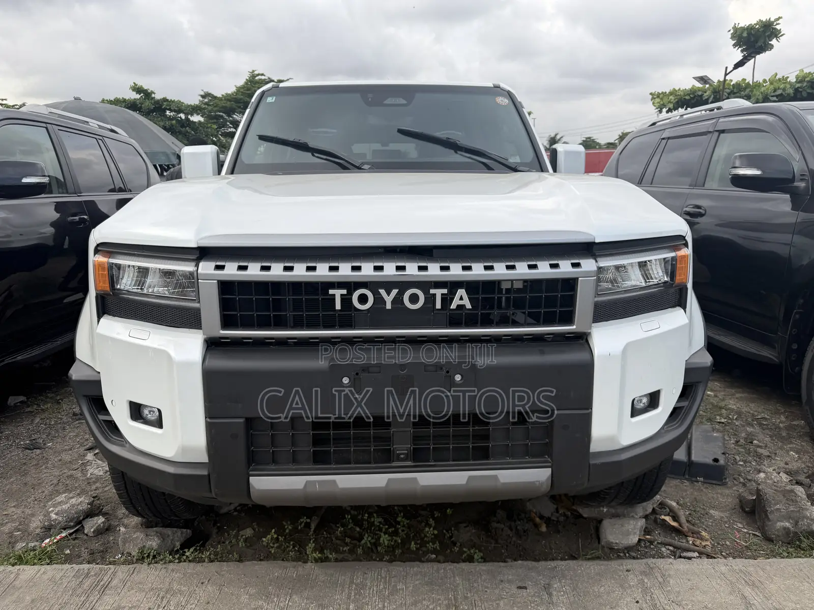 Toyota Land Cruiser 2025 White