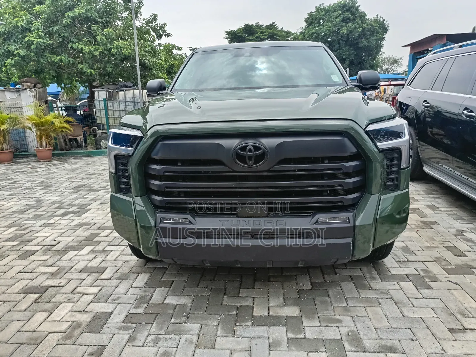 Toyota Tundra SR5 Double Cab 8.1' Bed 2023