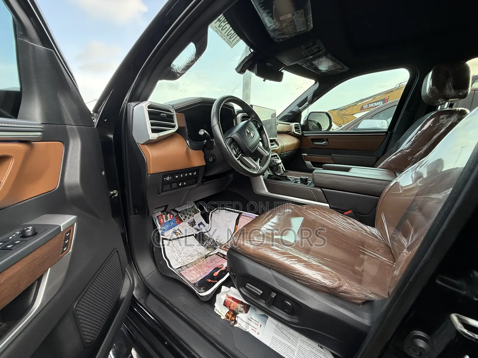 Toyota Tundra 2022 Black