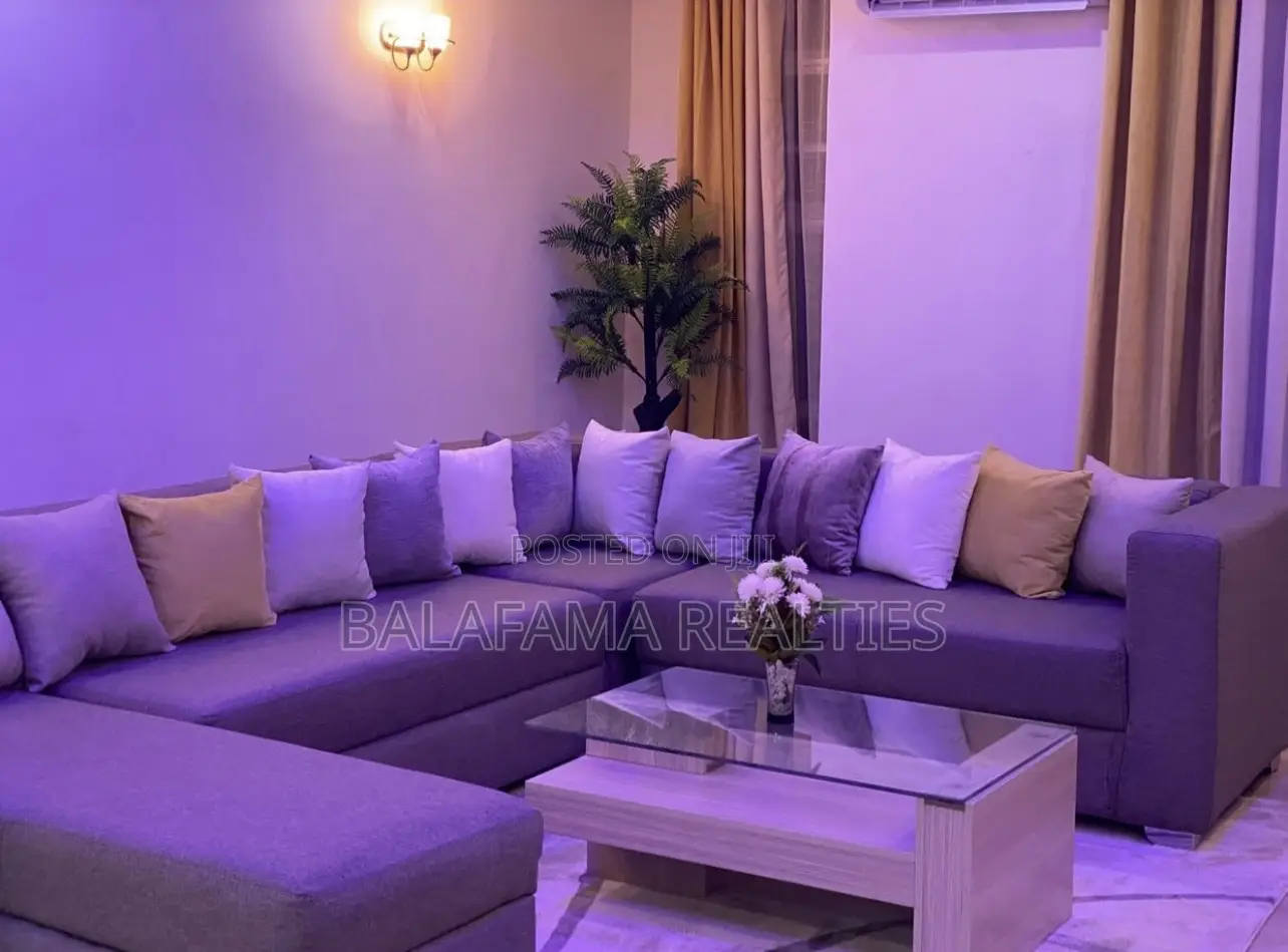 2bdrm Apartment in Chevron for sale