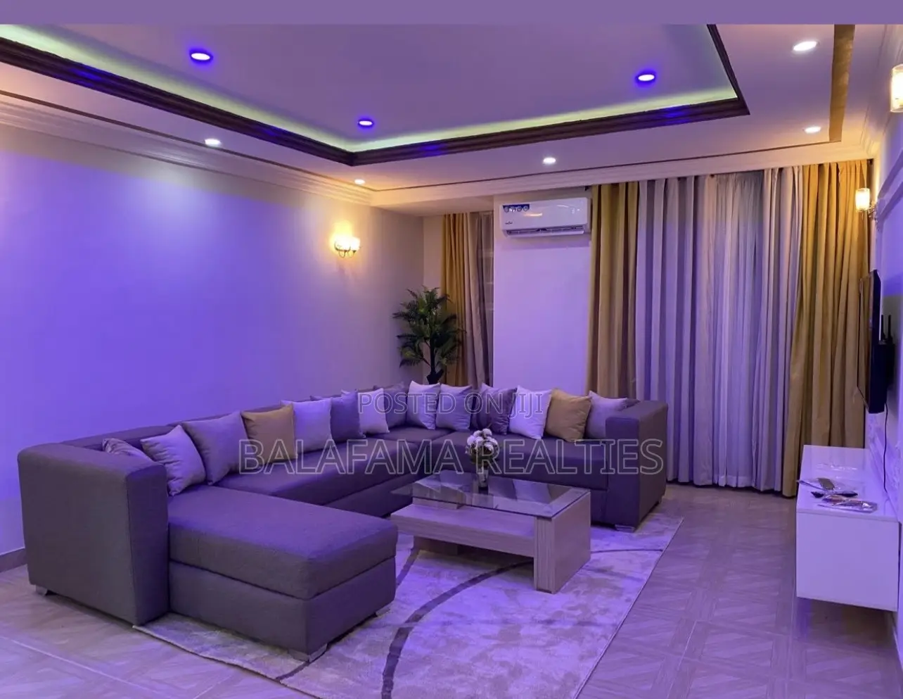 2bdrm Apartment in Chevron for sale