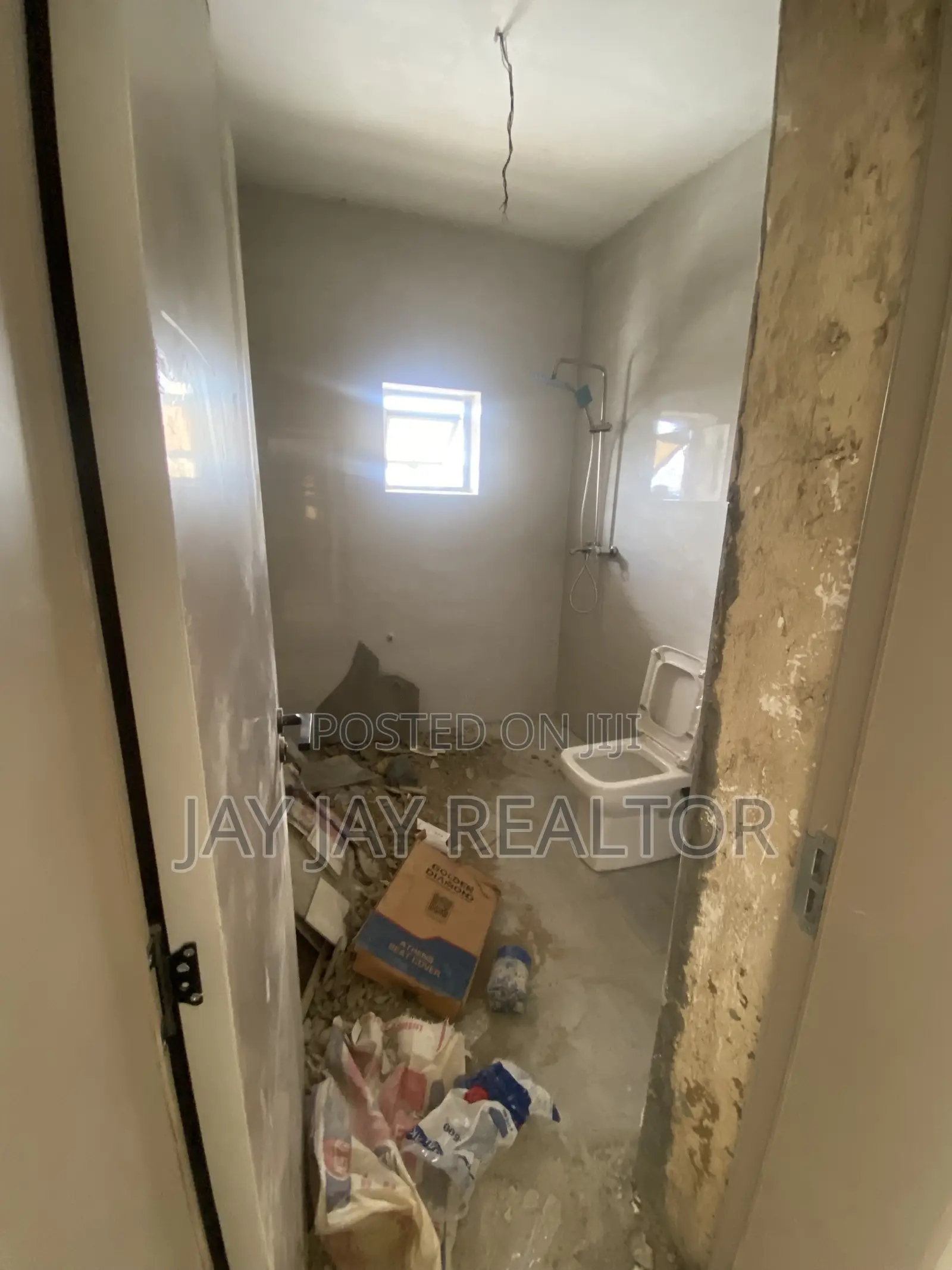 3bdrm Duplex in Kaura for rent
