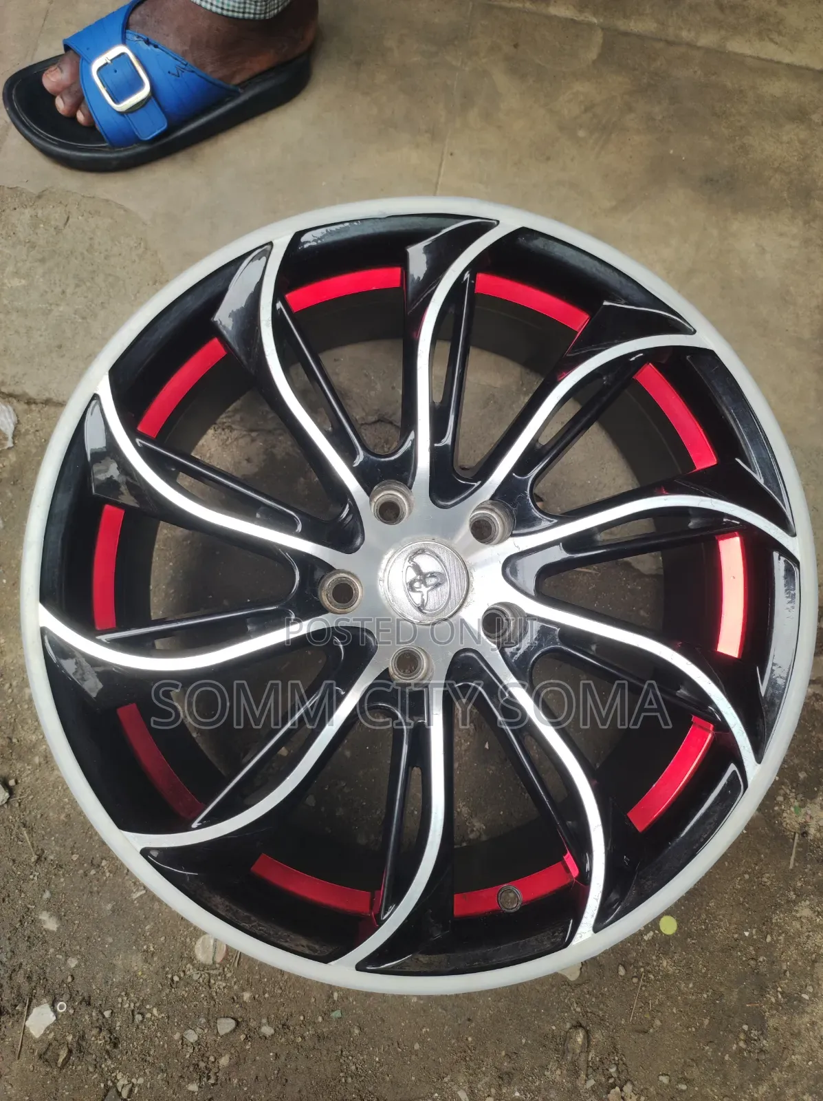 Wheels 18 Inches Quality White and Red