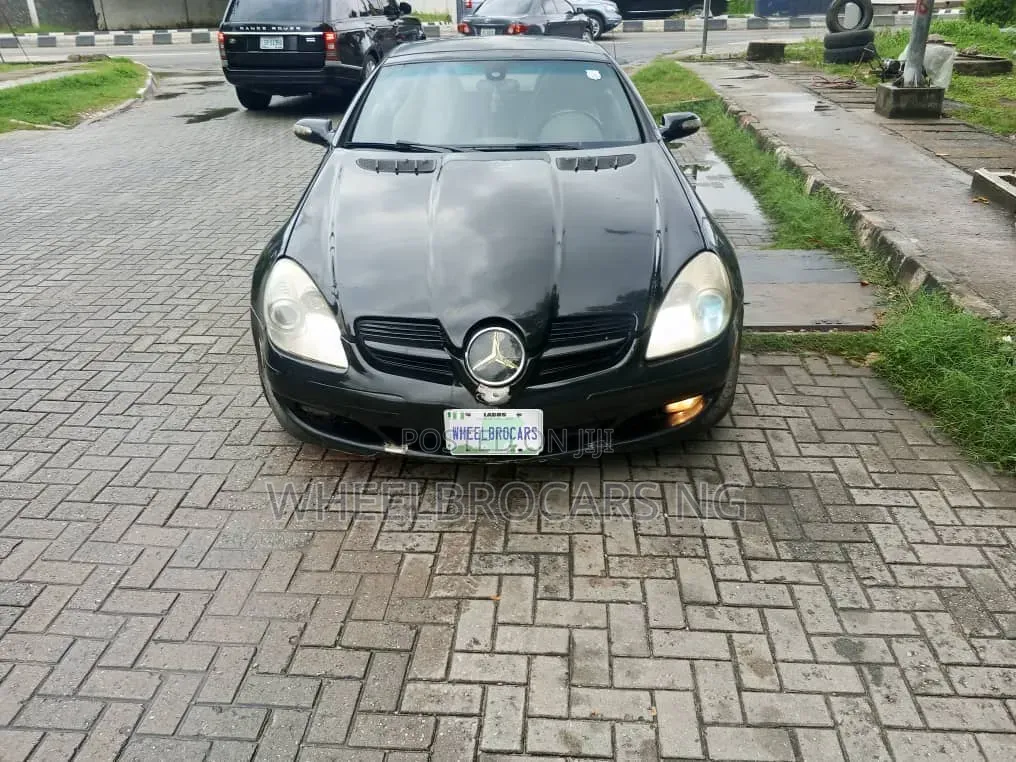 Mercedes-Benz SLK-Class 2006 Black
