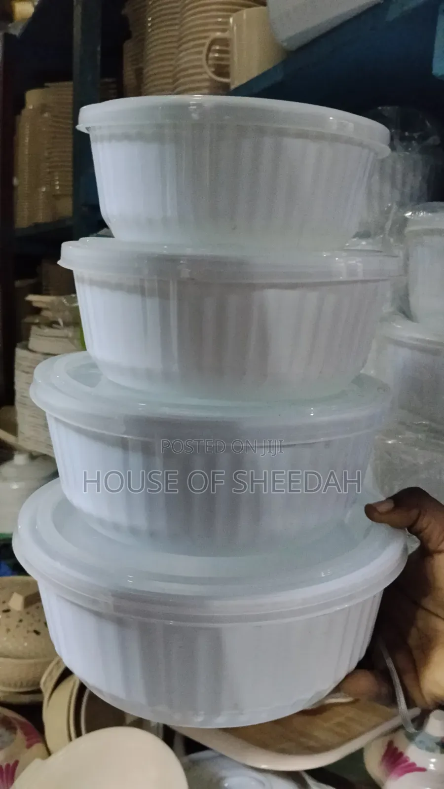 4 -Piece Fluted Bowl Nesting Set With Plastic Storage Lids.