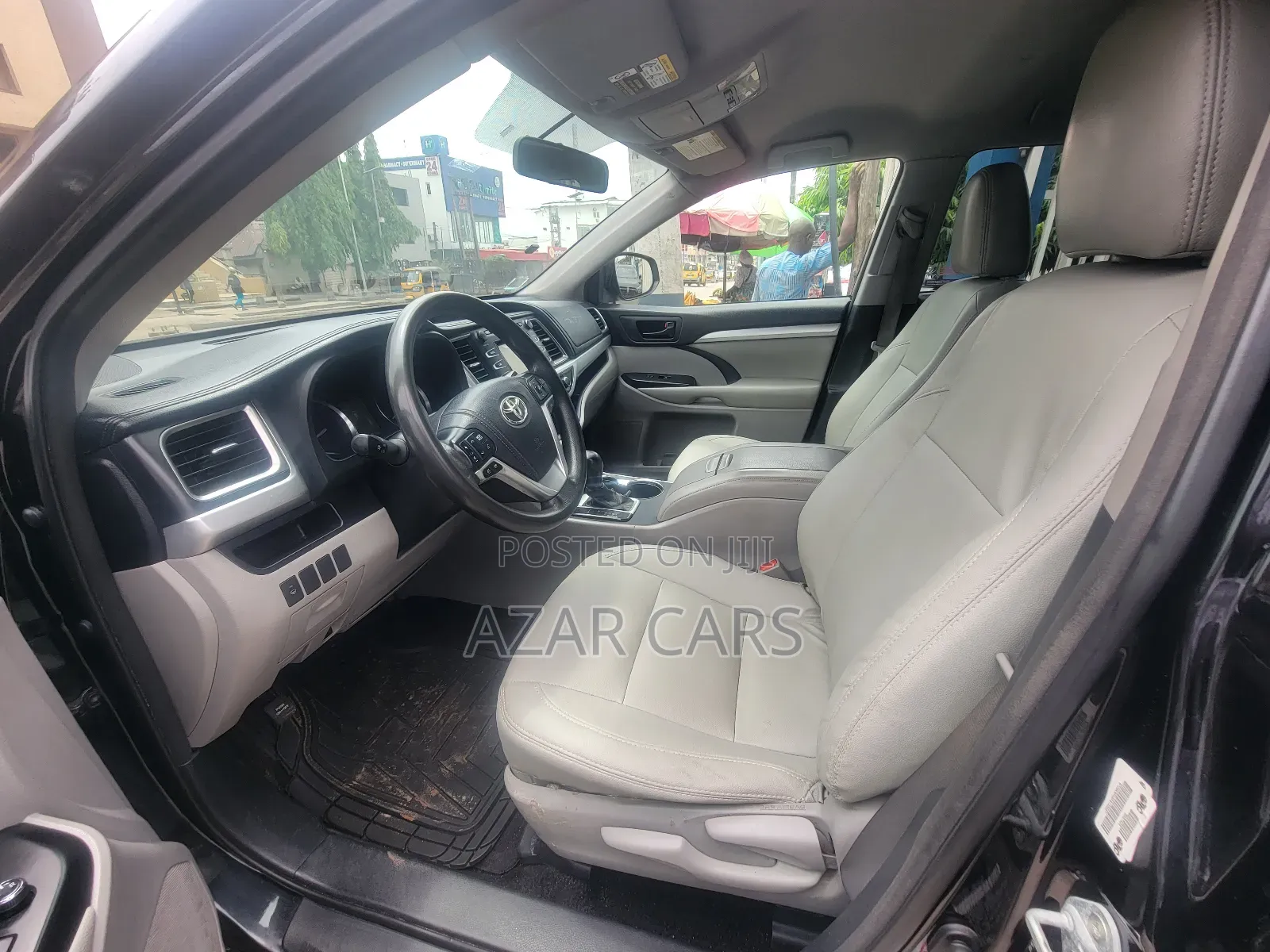 Toyota Highlander LE 4dr SUV (3.5L 6cyl 6A) 2015 Black