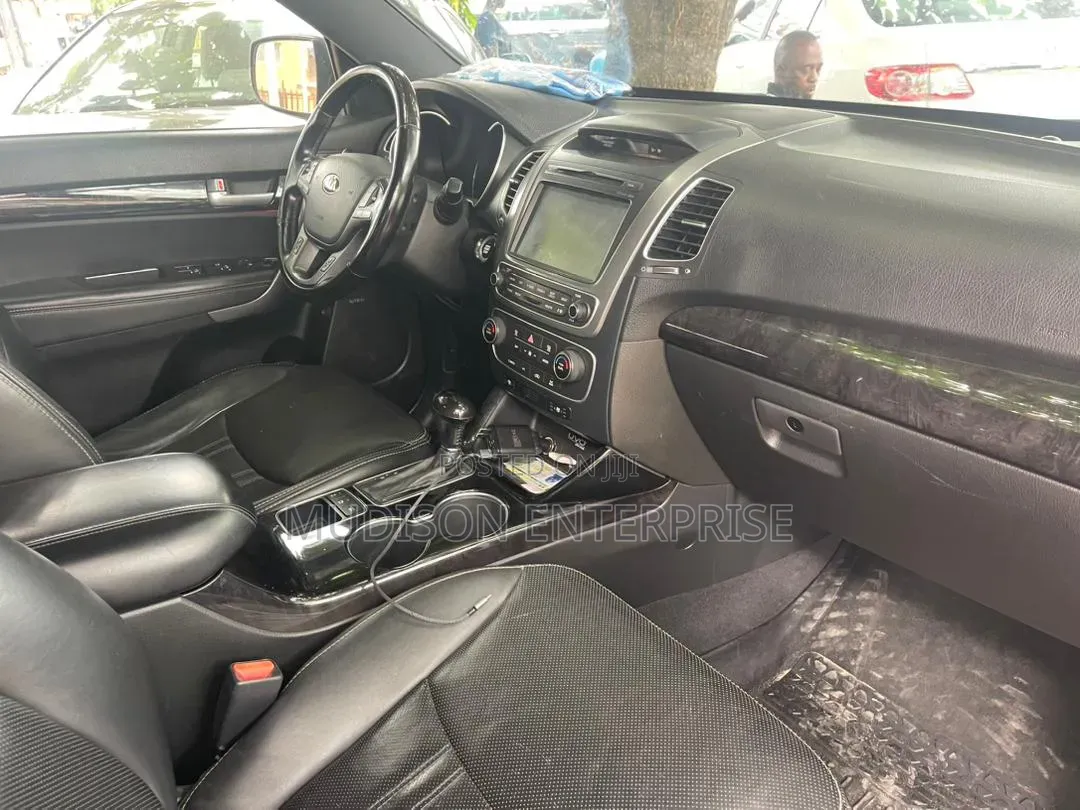 Kia Sorento 2014 Black