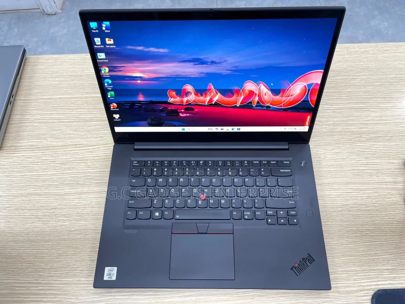 Laptop Lenovo ThinkPad P1 Gen 3 16GB Intel Core i7 SSD 512GB