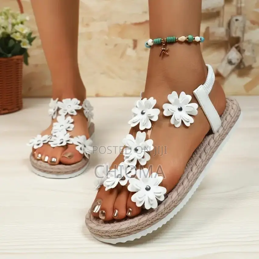 Ladies Flower Decor Styled Sandals
