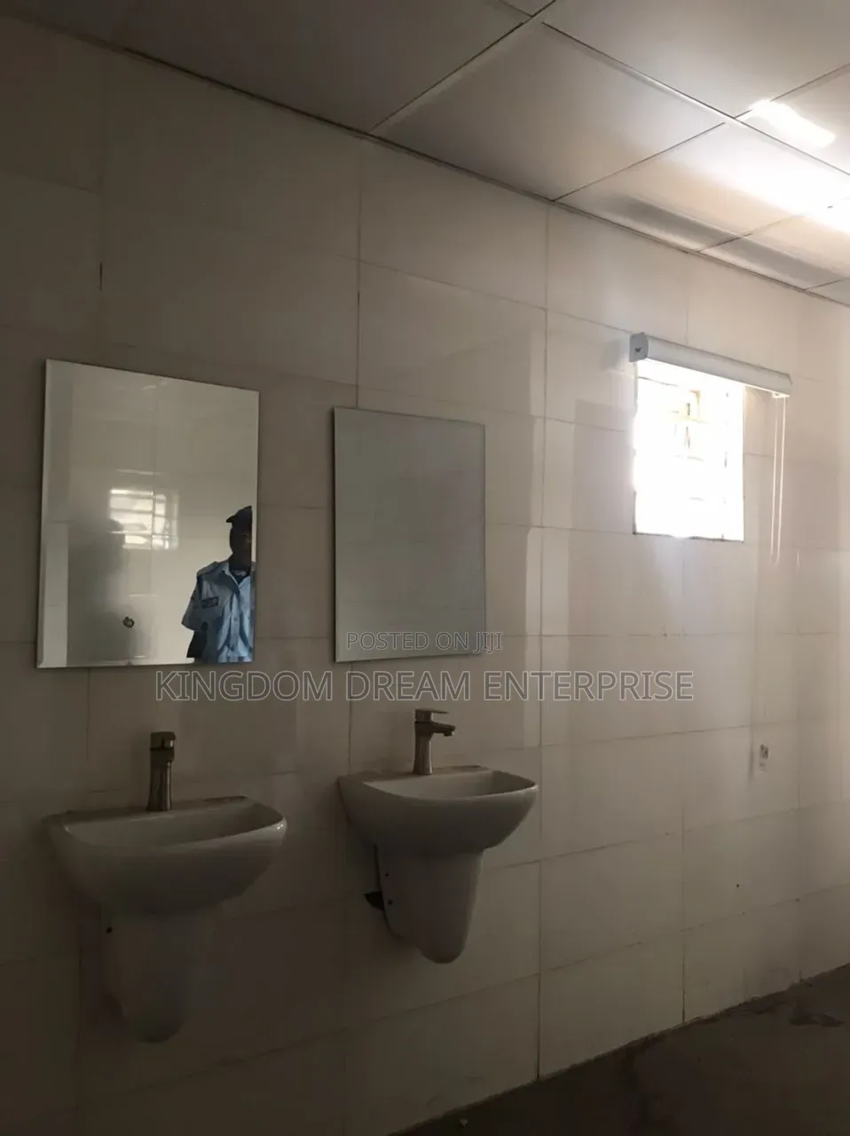 For Lease*
Description: Open Plan Office Space of 278.93 SQM