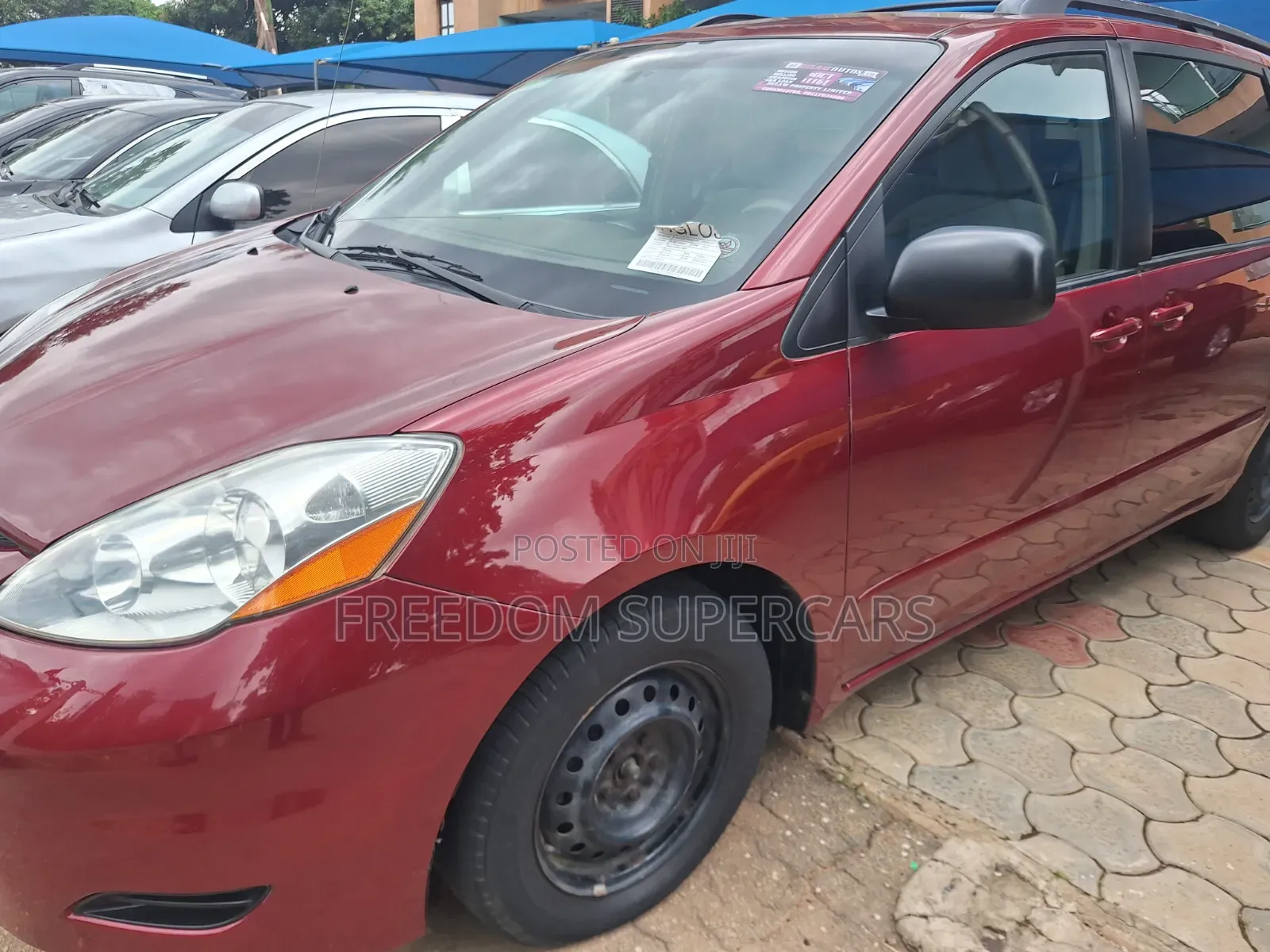 Toyota Sienna 2008 Red
